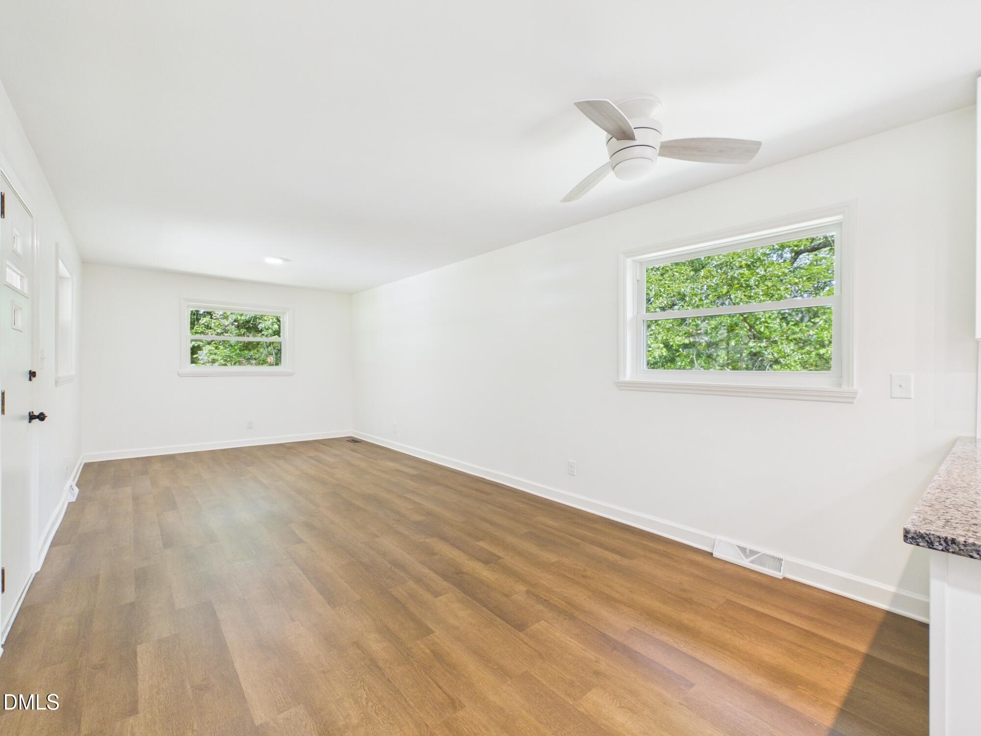 1021 N Mineral Springs Road Property Photo 10