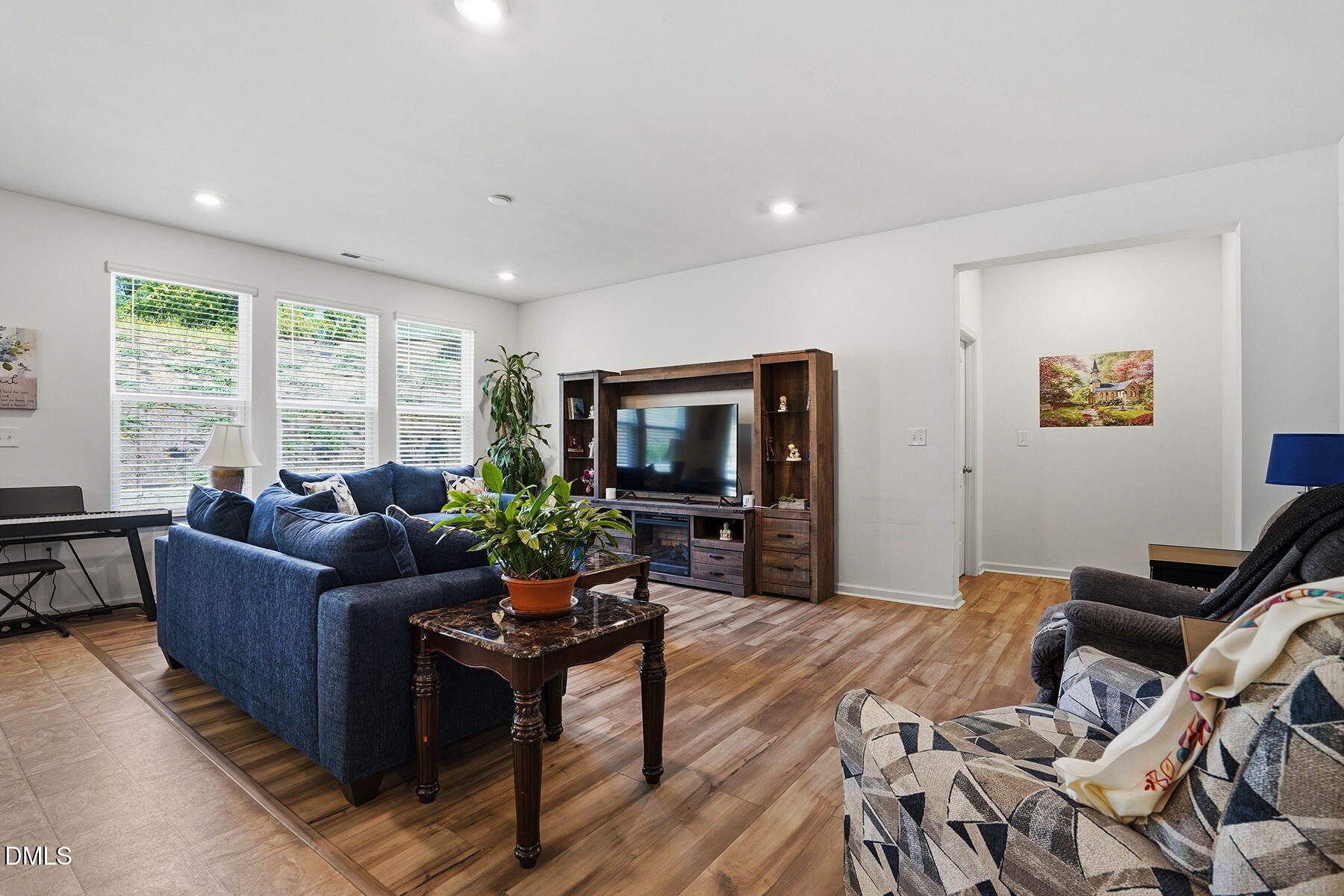 512 Thorny Branch Drive Property Photo 10