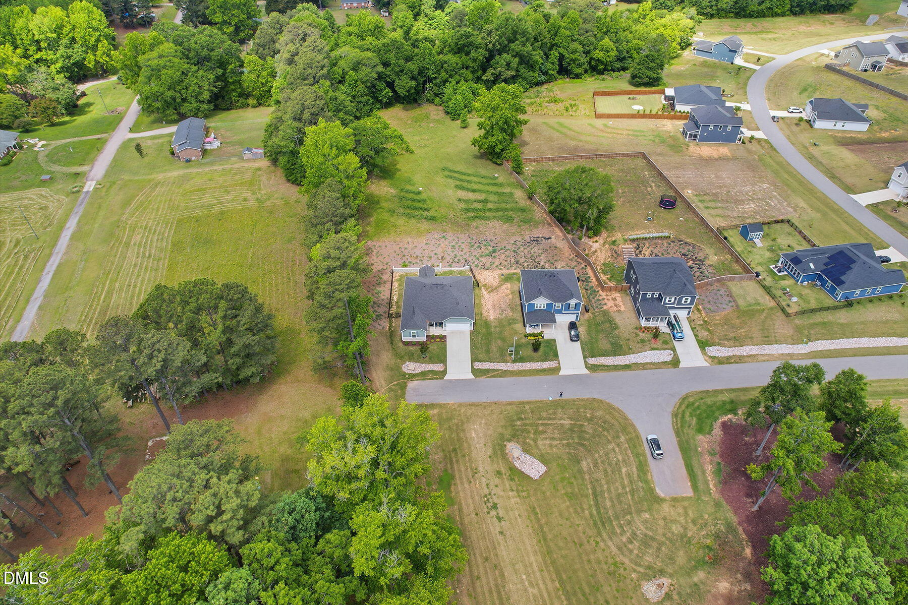 512 Thorny Branch Drive Property Photo 33