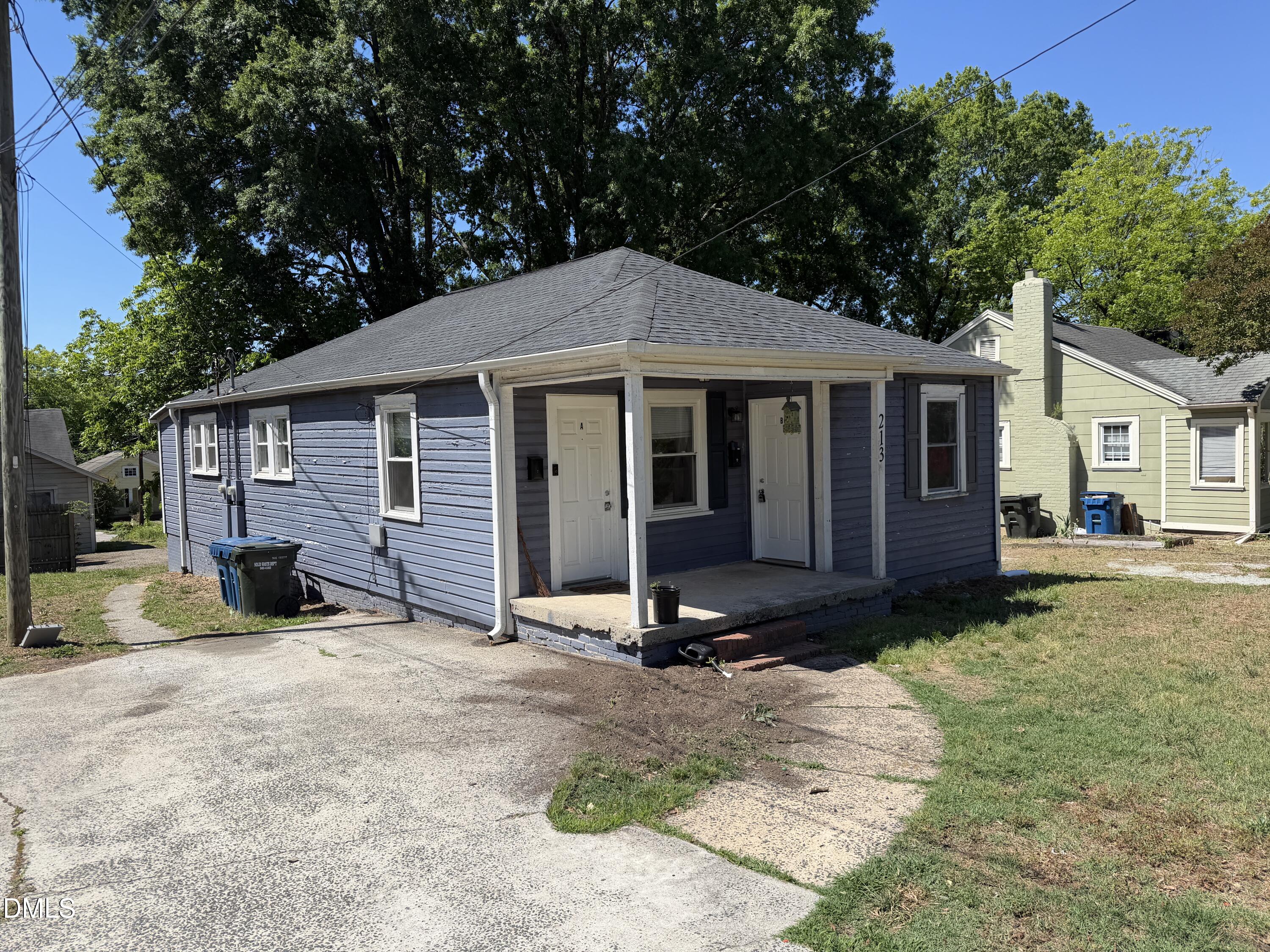 213 Hargrove Street Property Photo 4