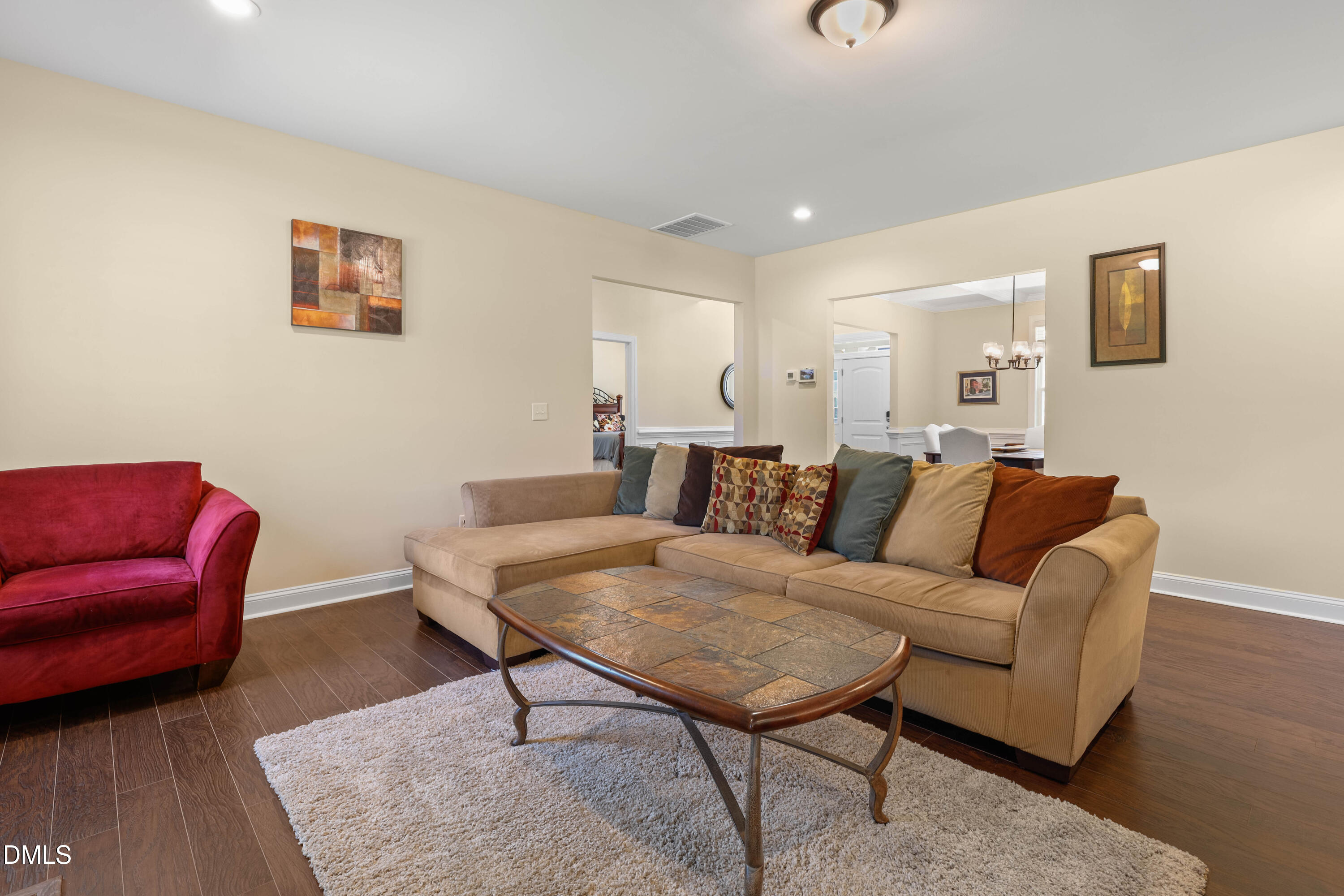 513 Henham Way Property Photo 8