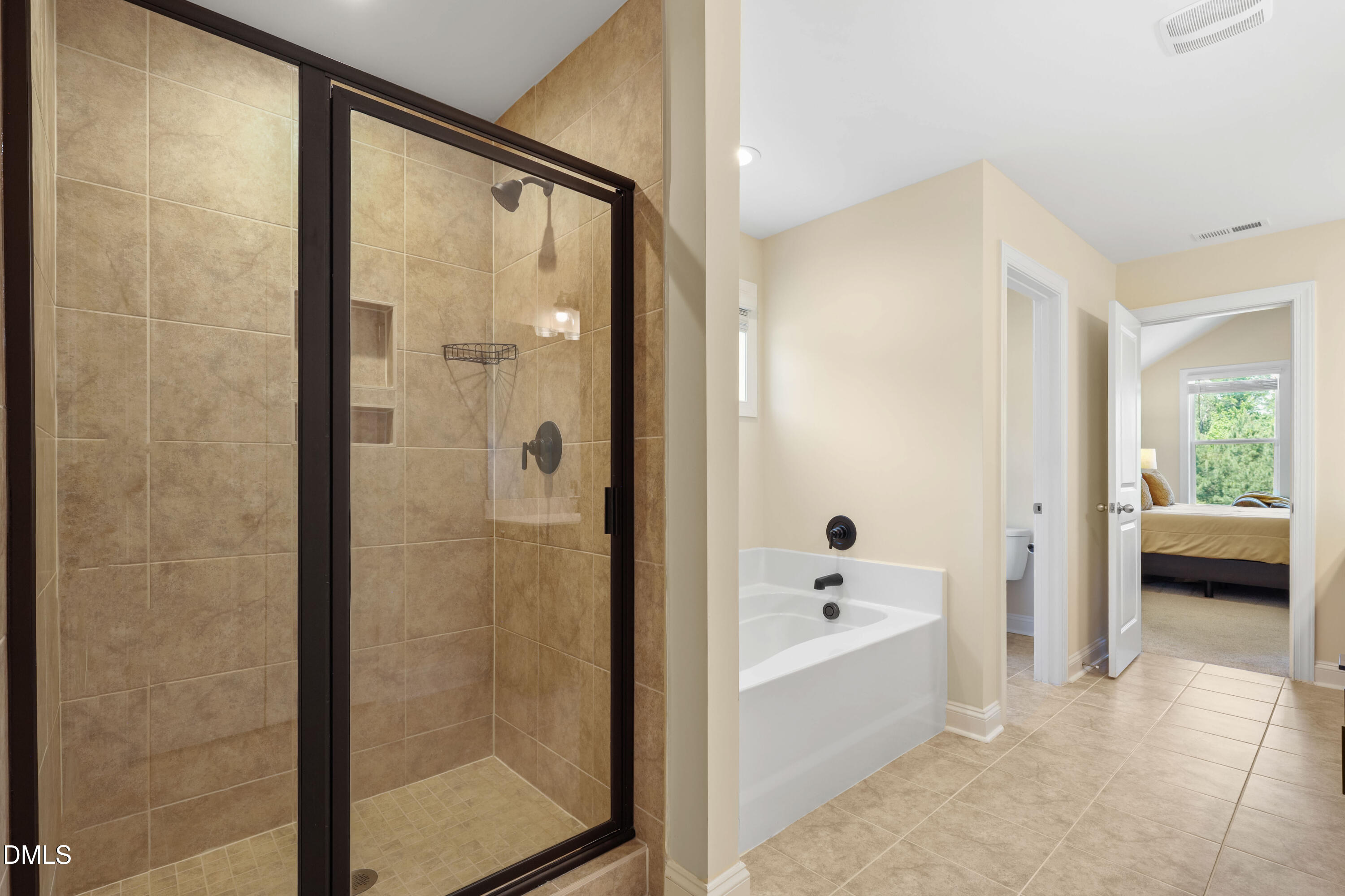 513 Henham Way Property Photo 35