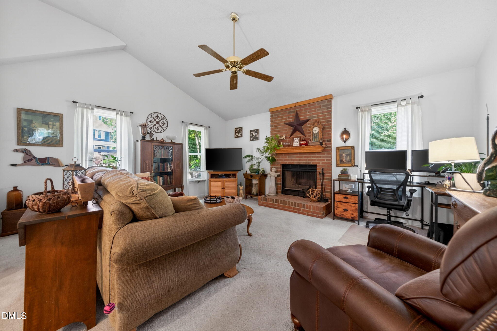 4148 Willow Haven Court Property Photo 6