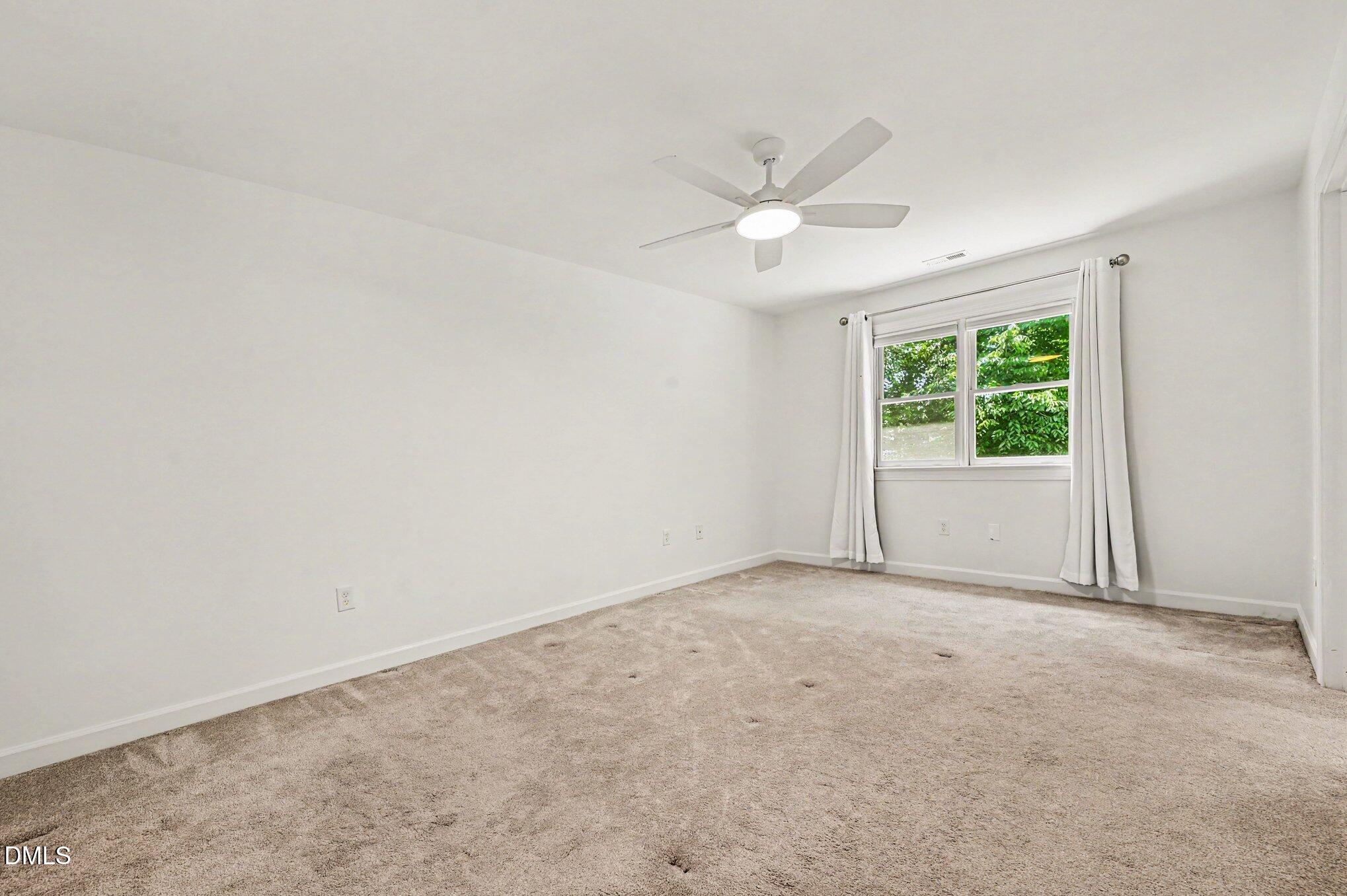 2807 Sterling Park Drive Property Photo 17