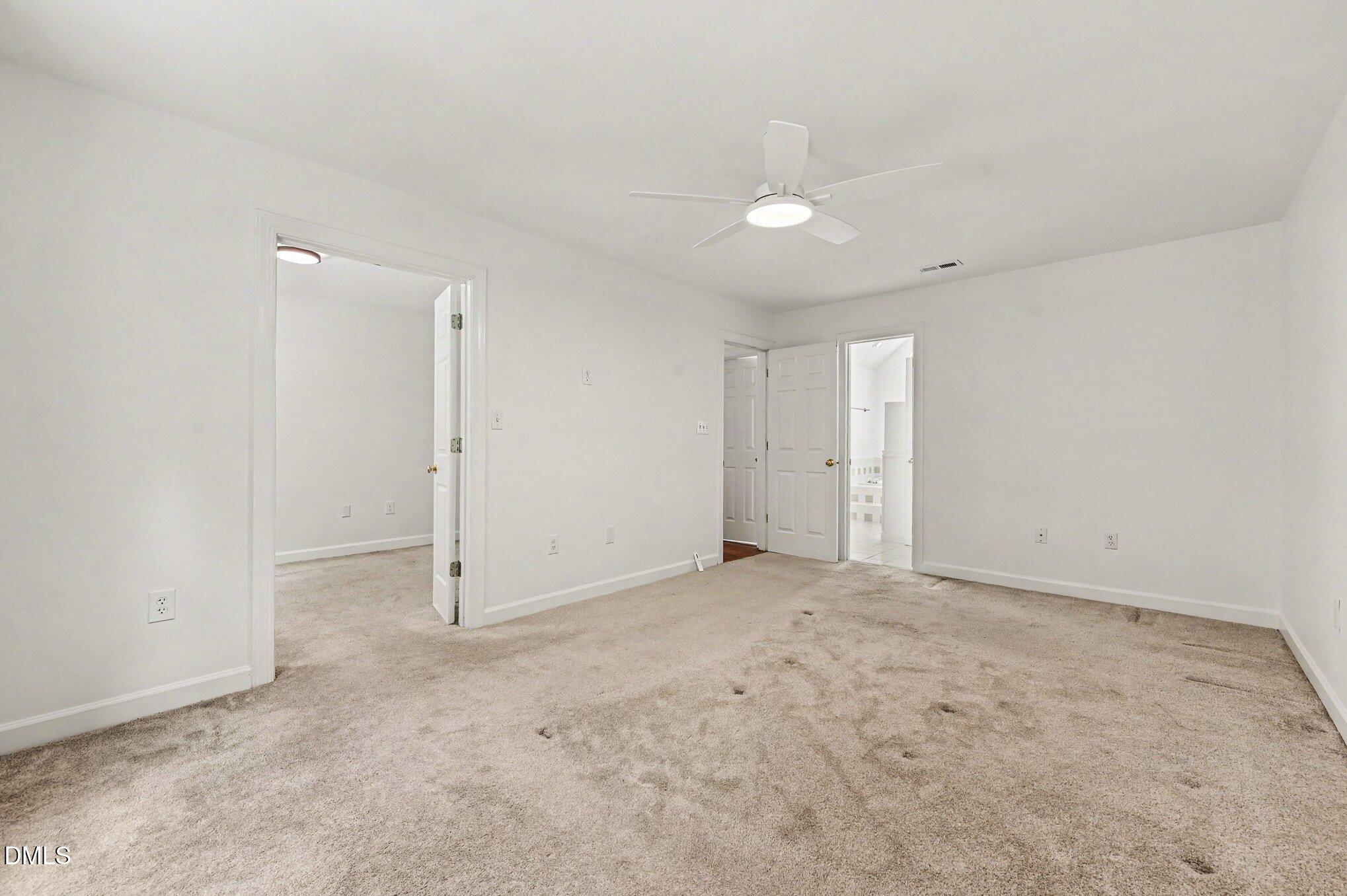 2807 Sterling Park Drive Property Photo 18