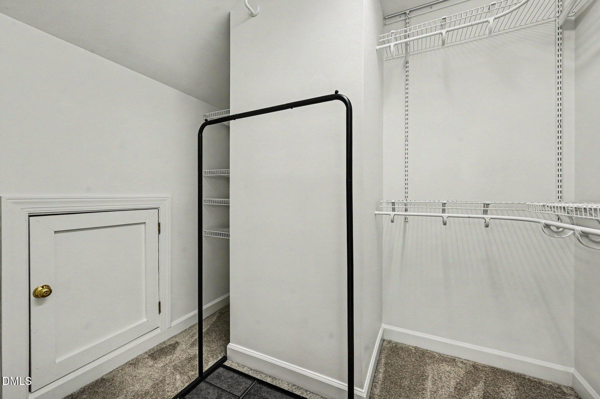 2807 Sterling Park Drive Property Photo 19