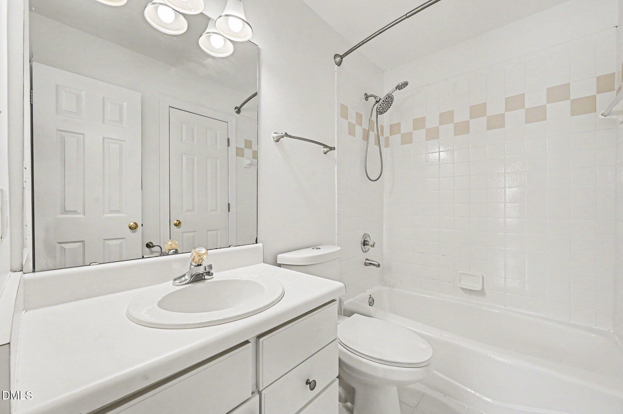 2807 Sterling Park Drive Property Photo 20