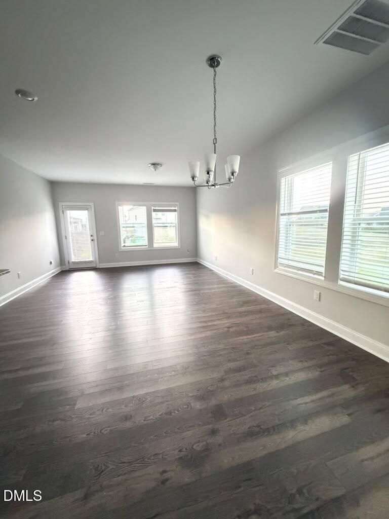 529 Eversden Drive Property Photo 4