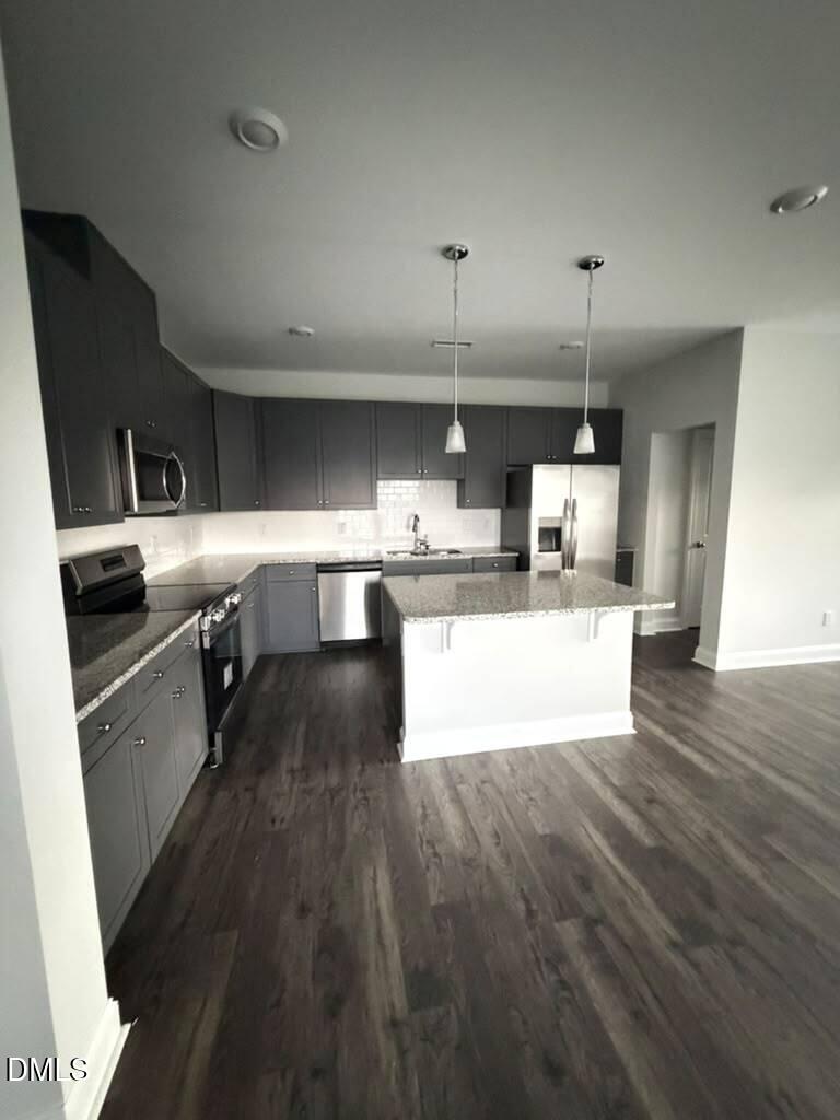529 Eversden Drive Property Photo 8