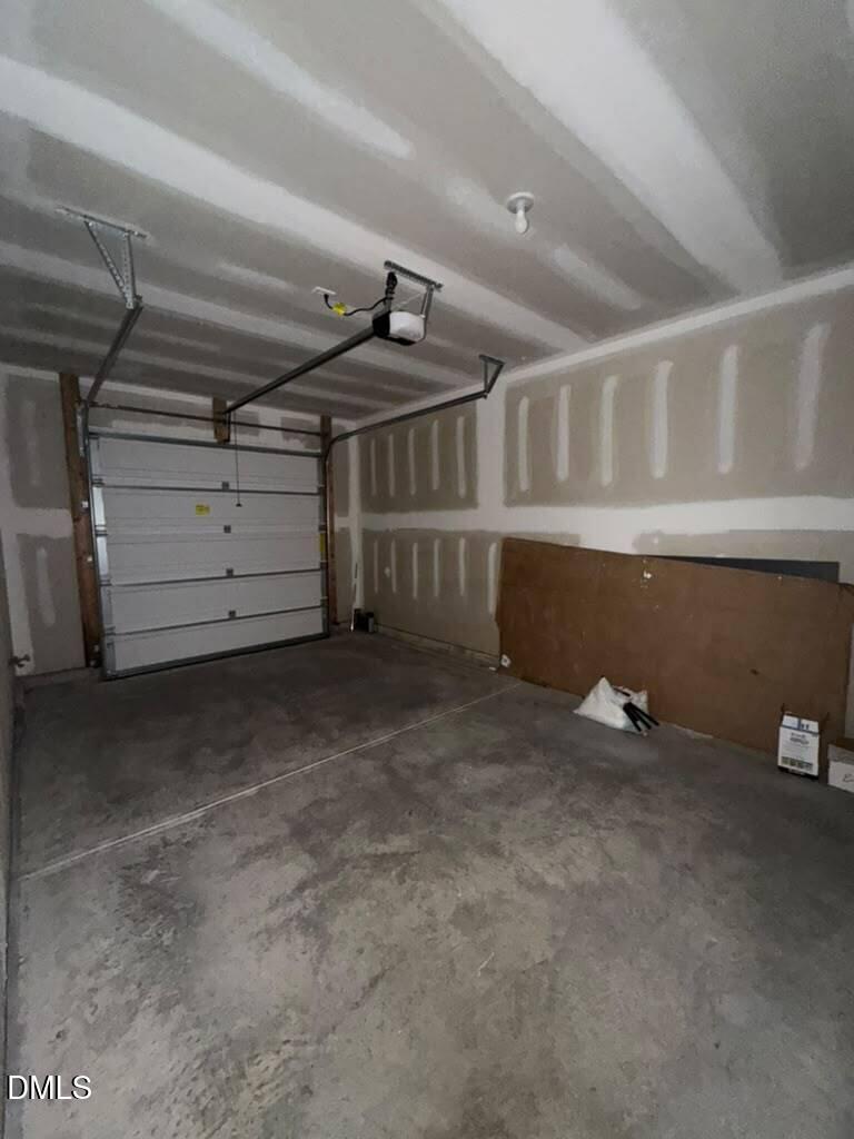 529 Eversden Drive Property Photo 22