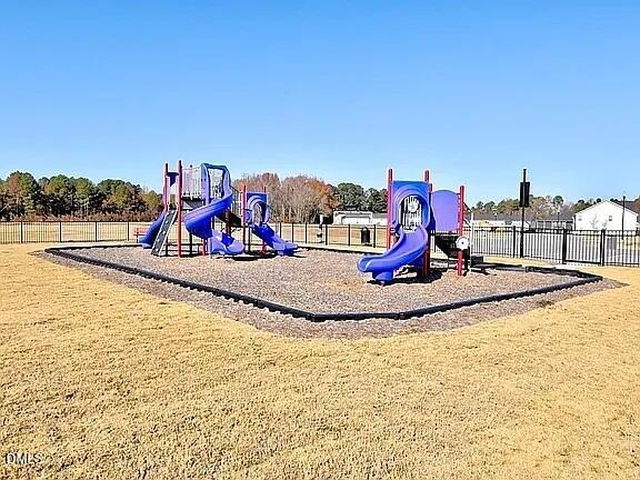 529 Eversden Drive Property Photo 35