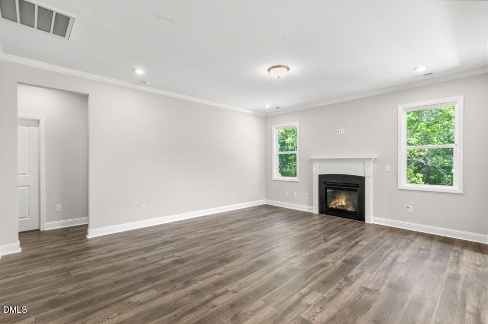 1540 Jasmine View Way Property Photo 11