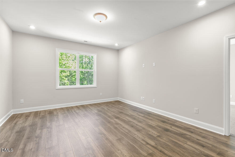 1540 Jasmine View Way Property Photo 14