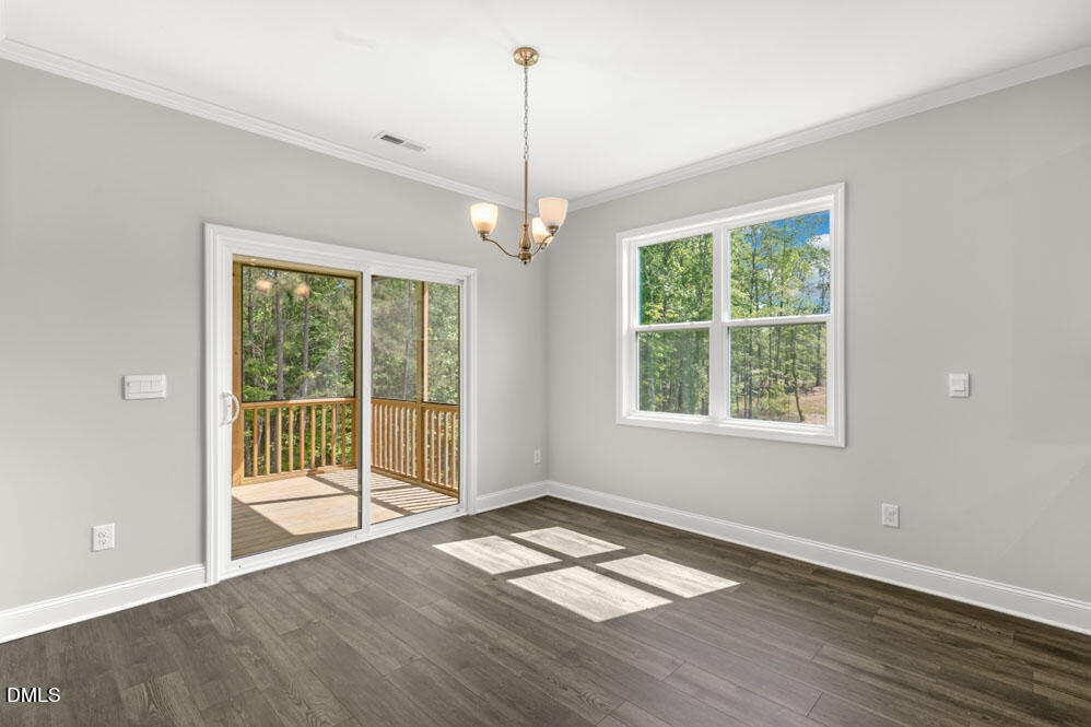 1540 Jasmine View Way Property Photo 15