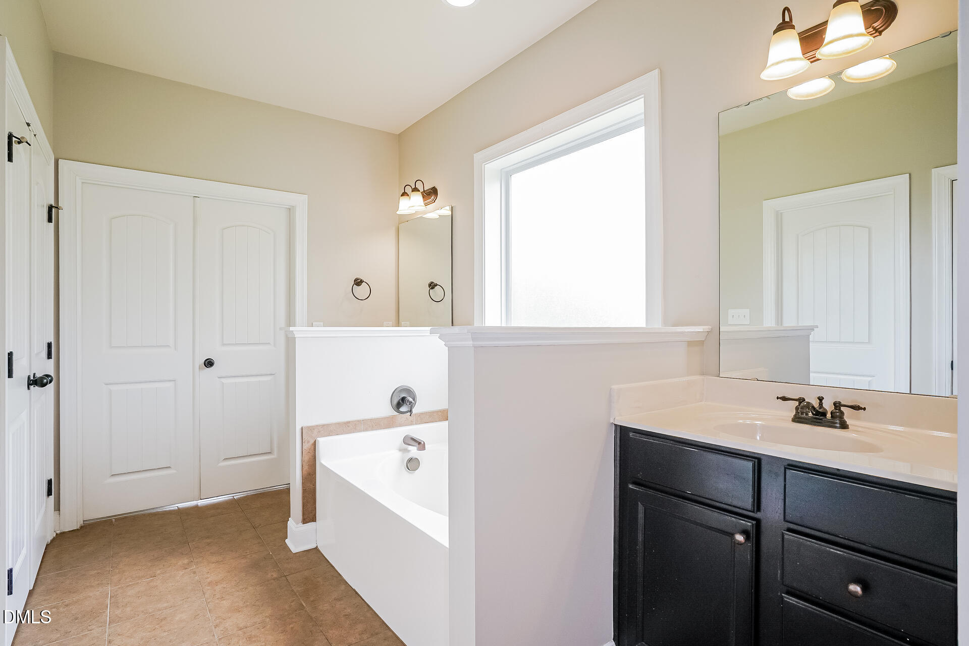 650 Winding Oak Way Property Photo 15