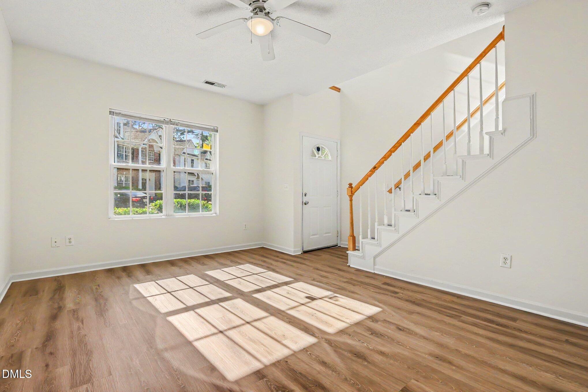 10 Moorefield Court Property Photo 8