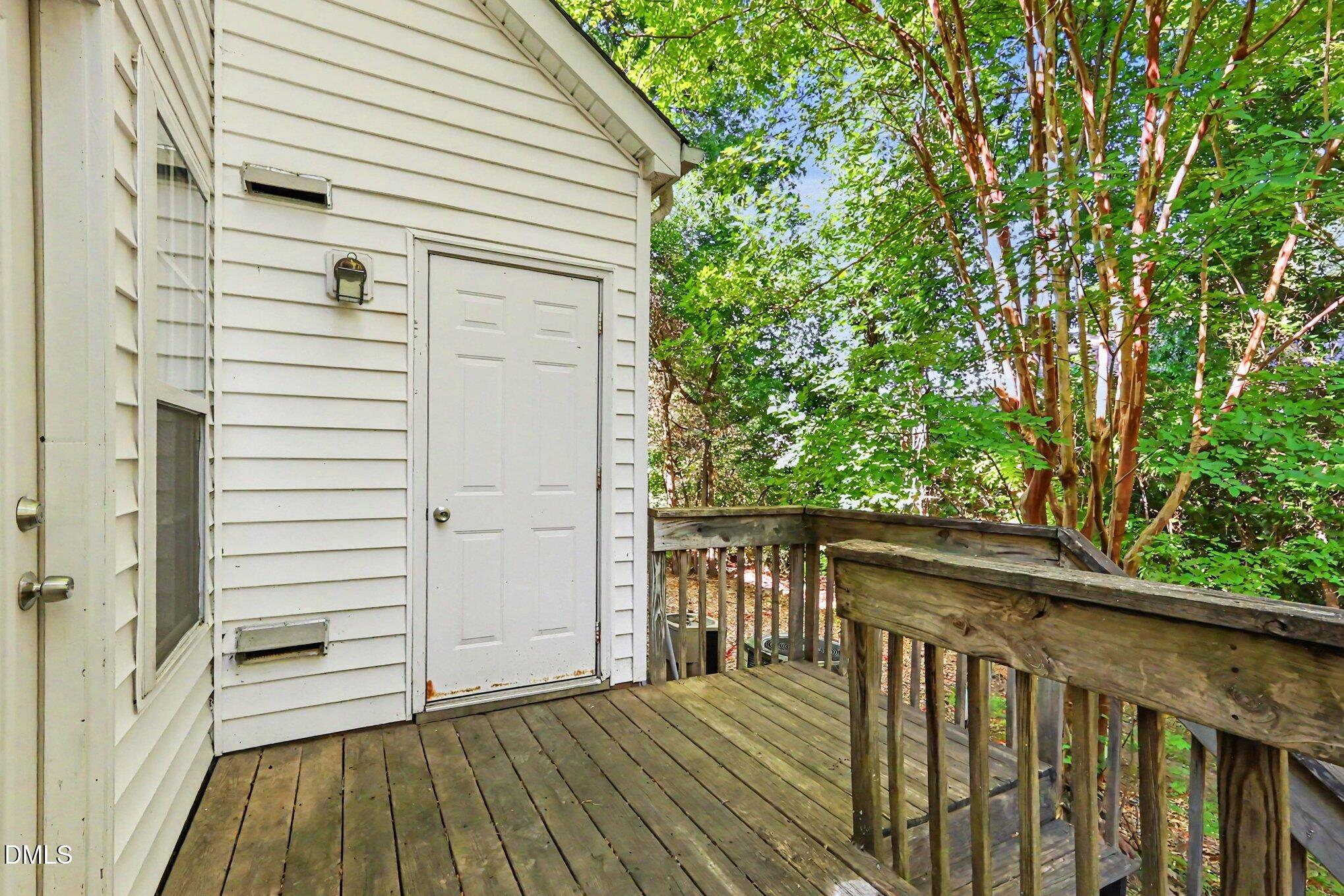 10 Moorefield Court Property Photo 27