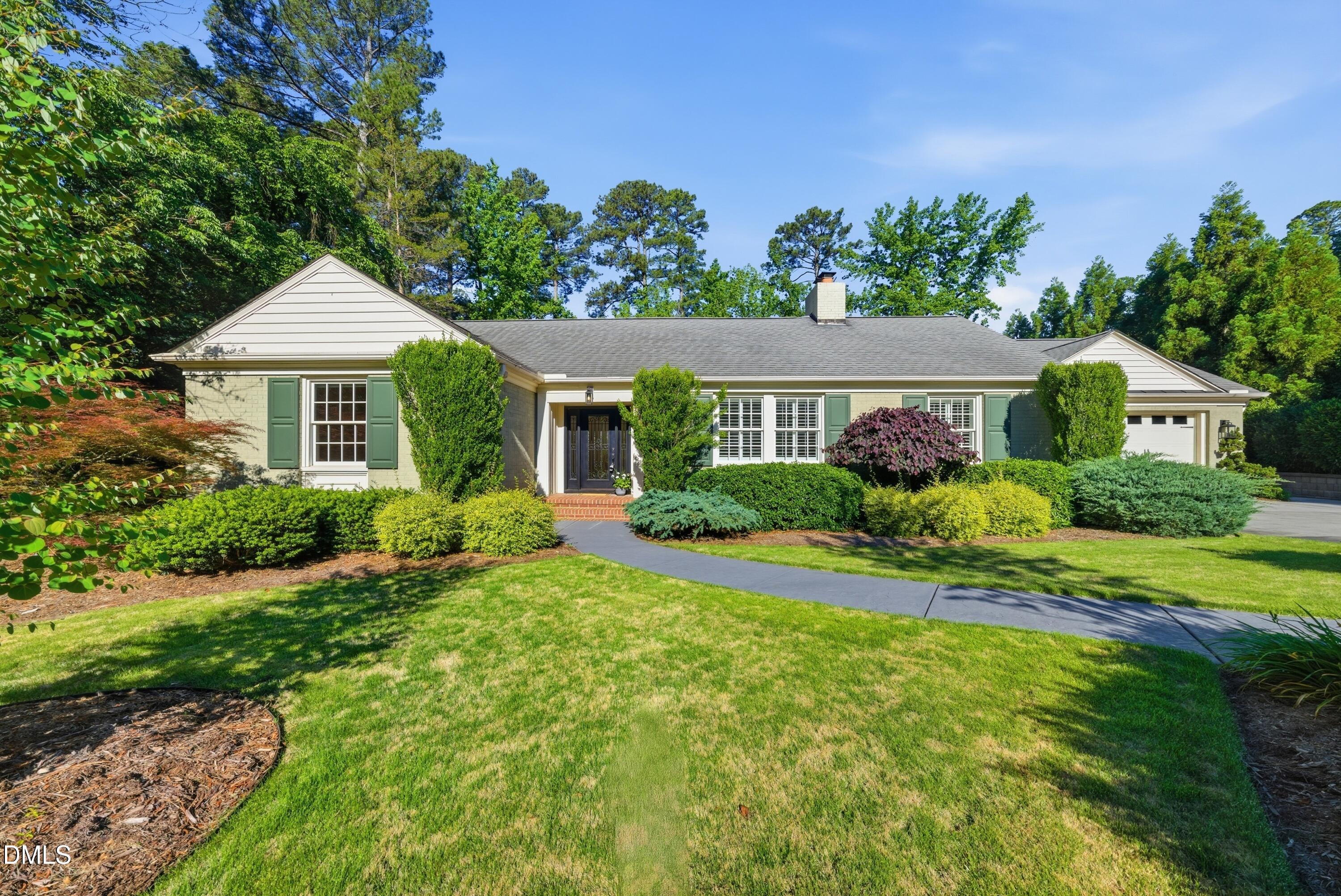 3812 Somerset Drive Property Photo 1
