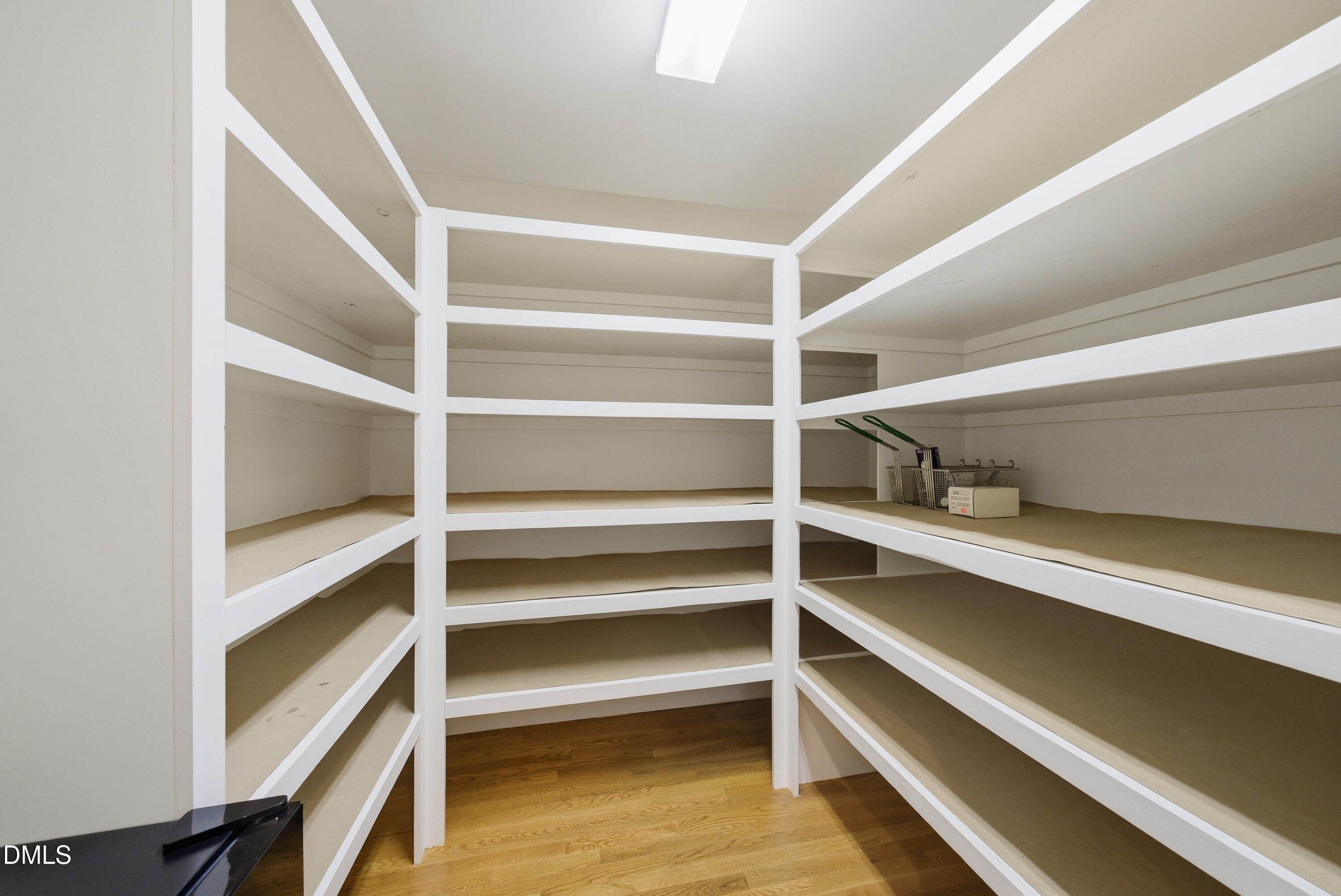 3812 Somerset Drive Property Photo 10