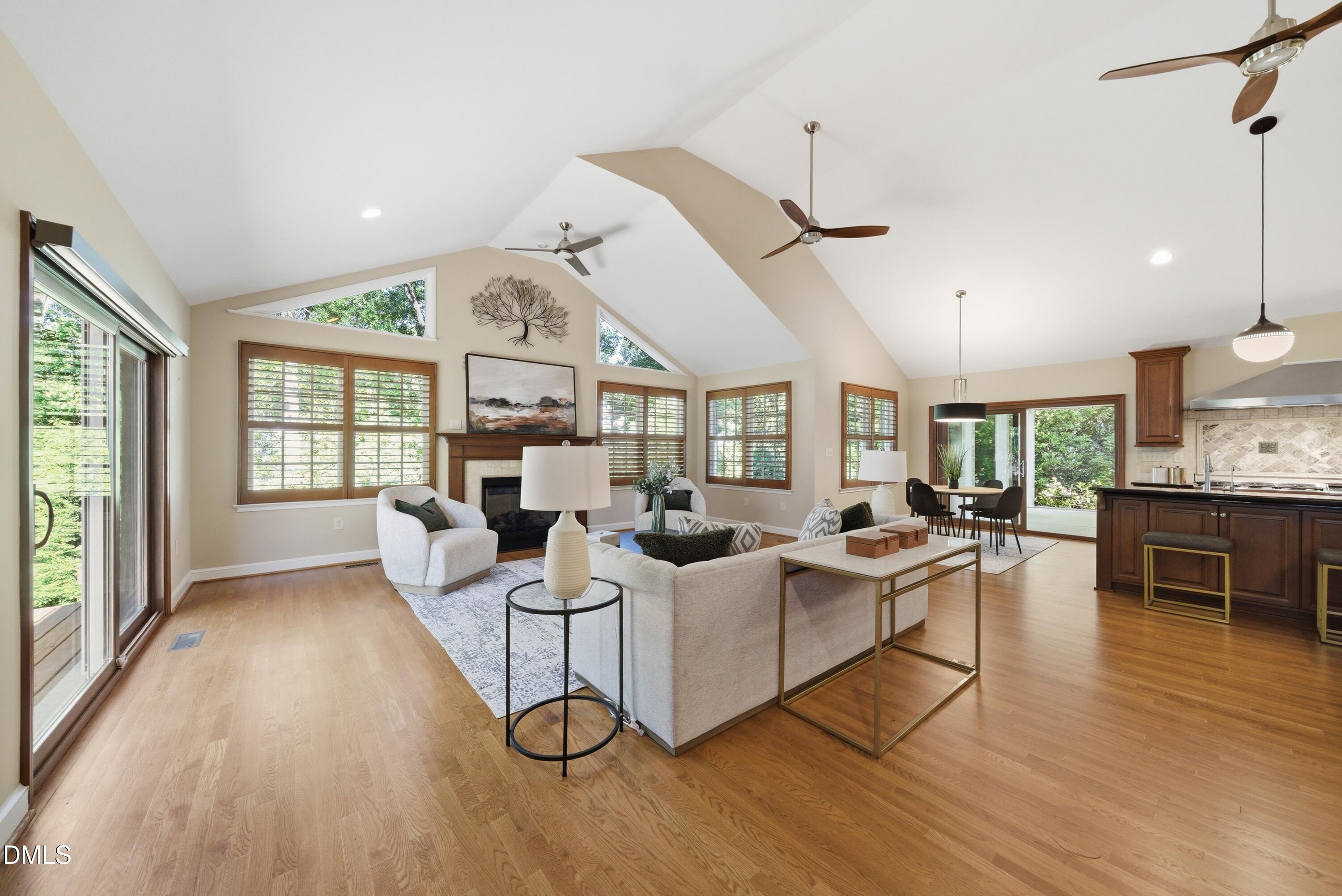 3812 Somerset Drive Property Photo 29