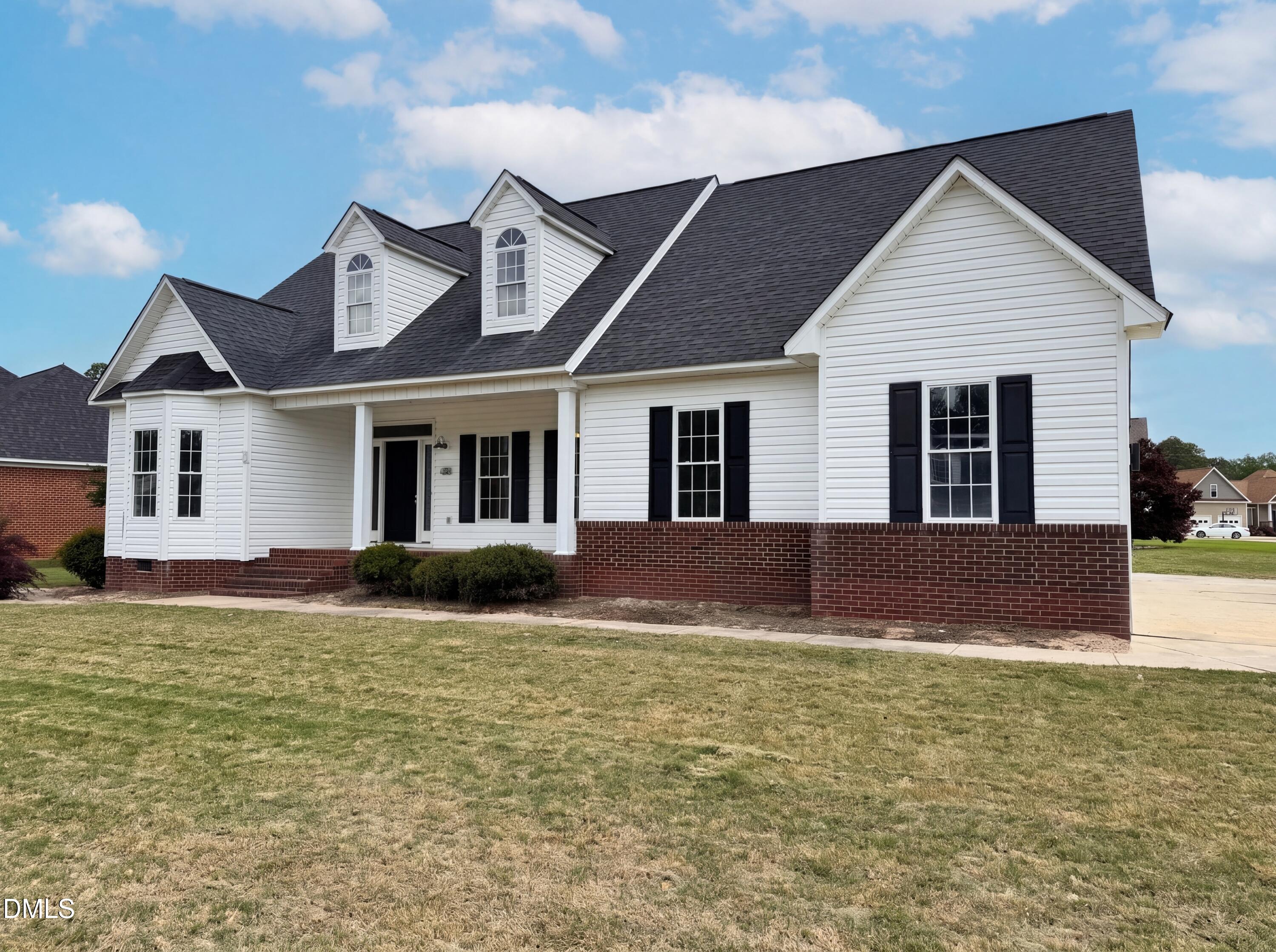 167 Stonehenge Drive Property Photo 1
