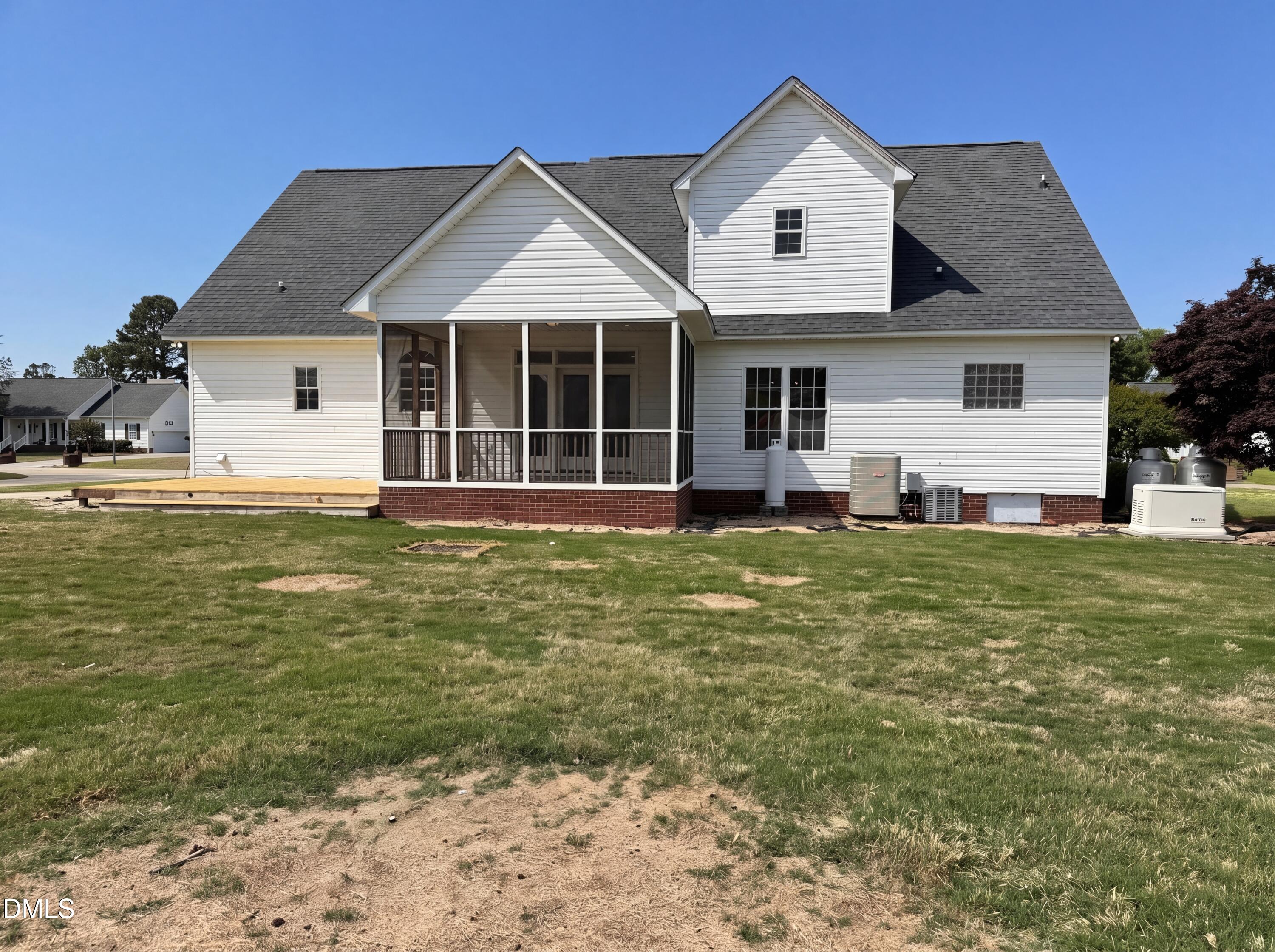167 Stonehenge Drive Property Photo 19