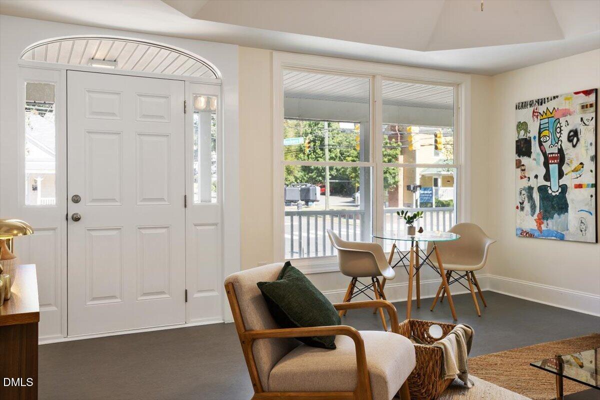 1130 N Roxboro Street Property Photo 10