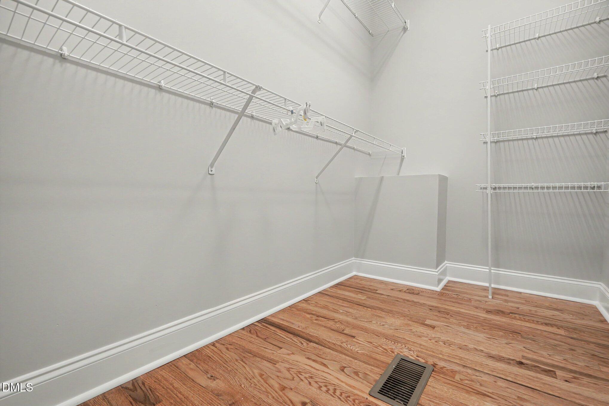 433 Spruce Meadows Lane Property Photo 24