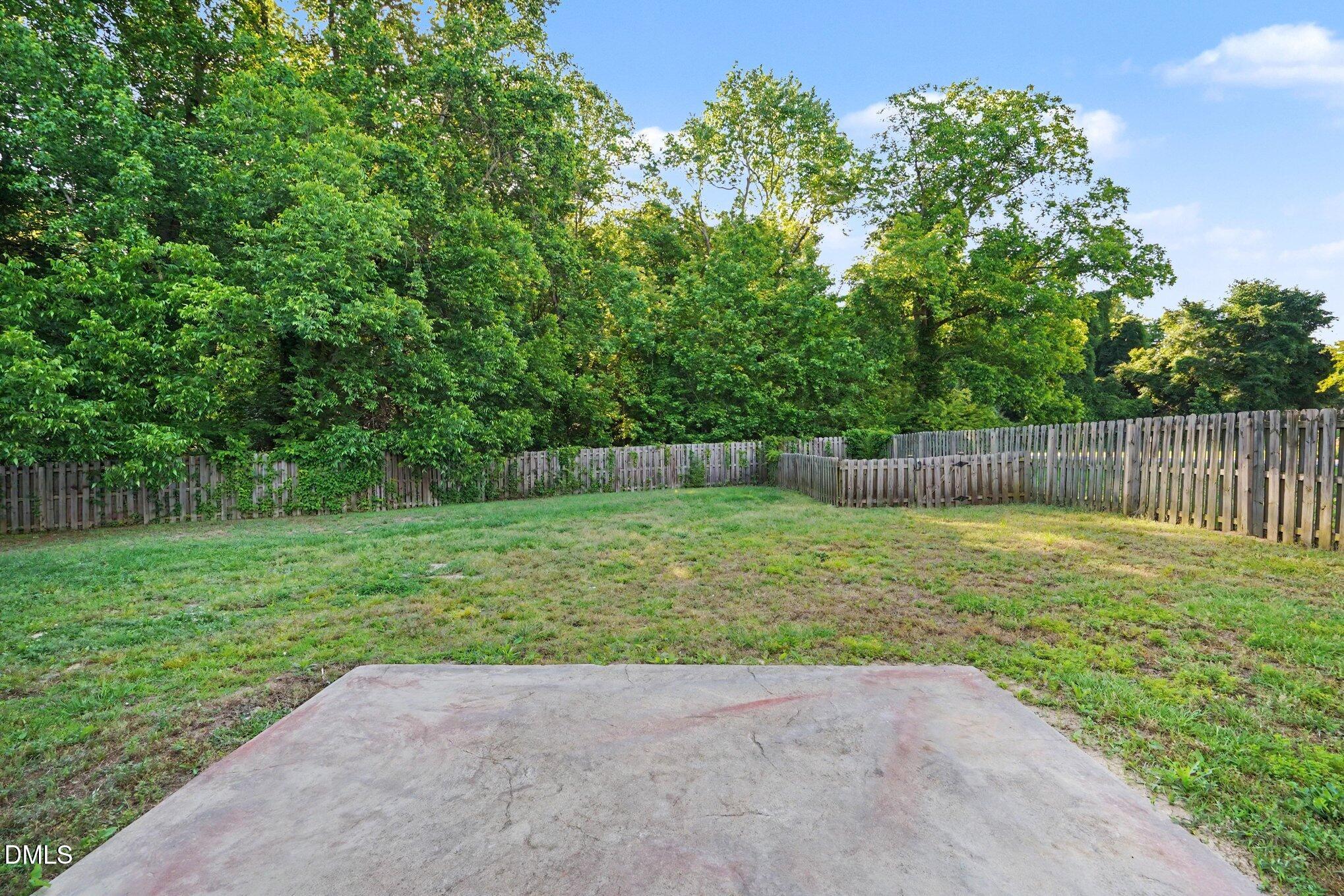 433 Spruce Meadows Lane Property Photo 35