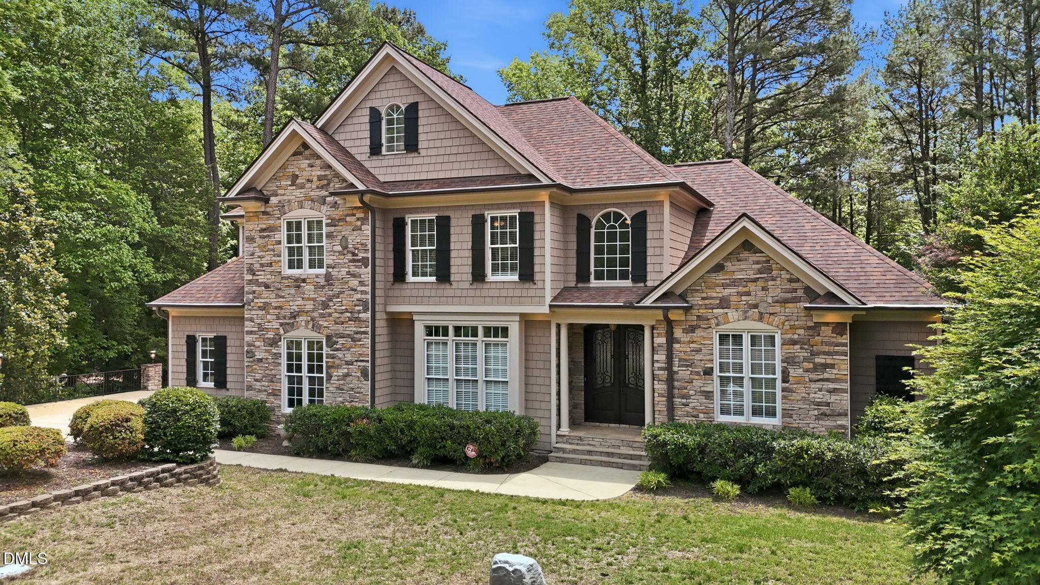 3012 Slippery Creek Court Property Photo 3