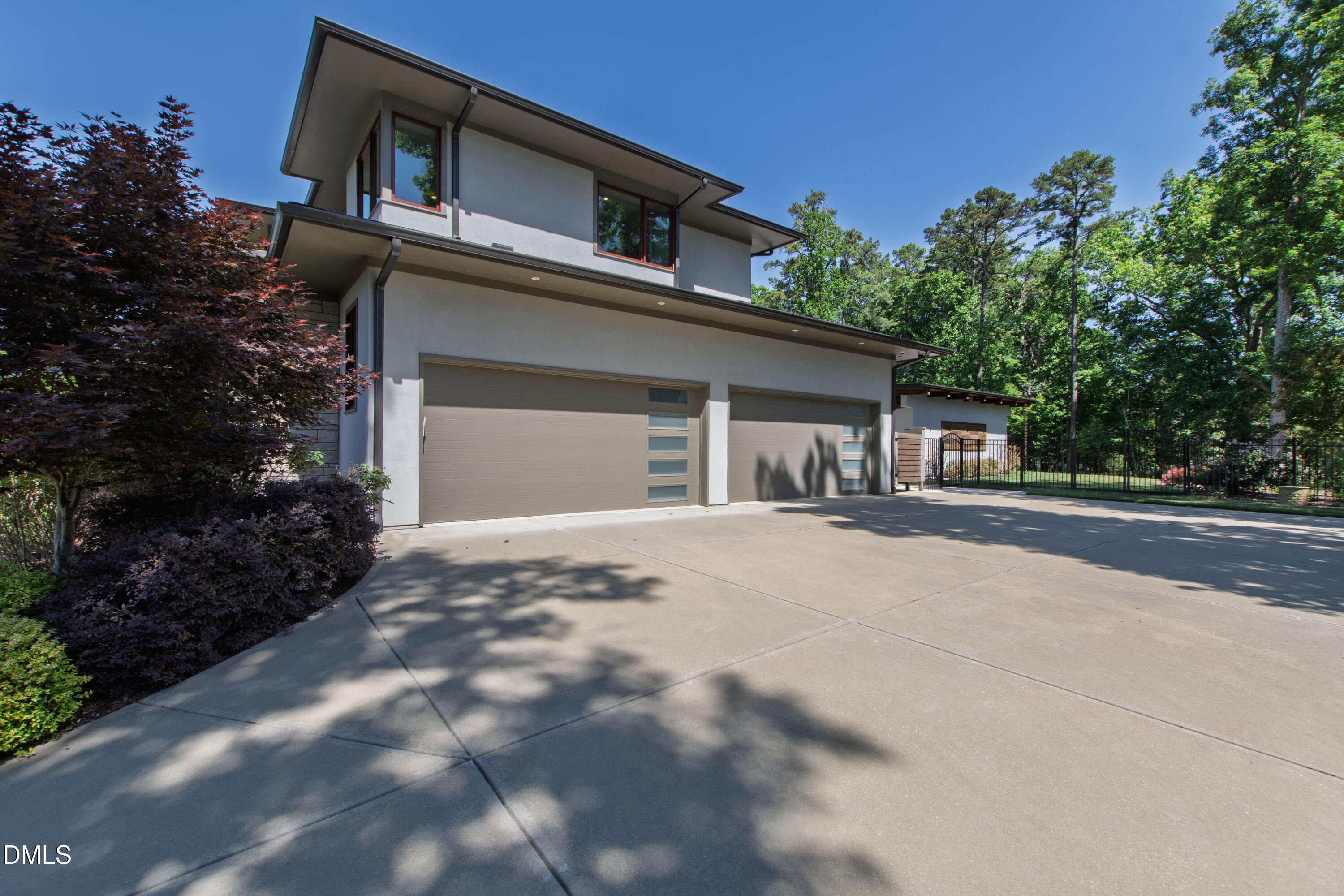 5141 Avalaire Oaks Drive Property Photo 84