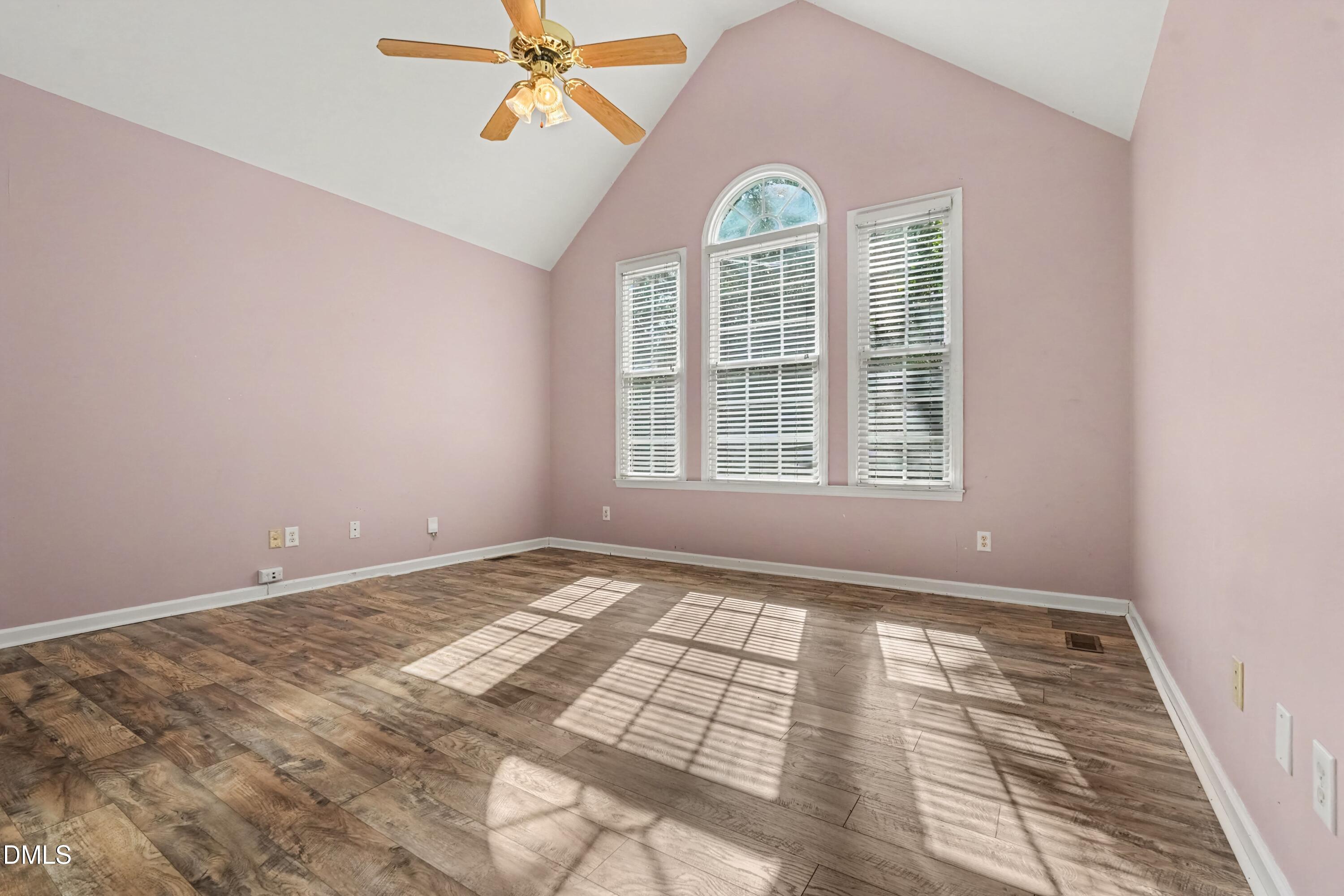600 Maxwell Drive Property Photo 14