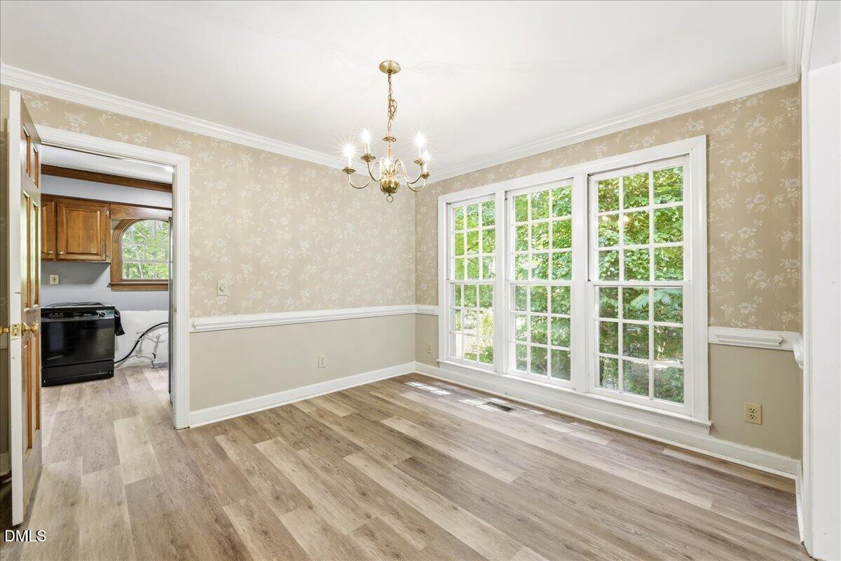 4121 Grove Ridge Drive Property Photo 12