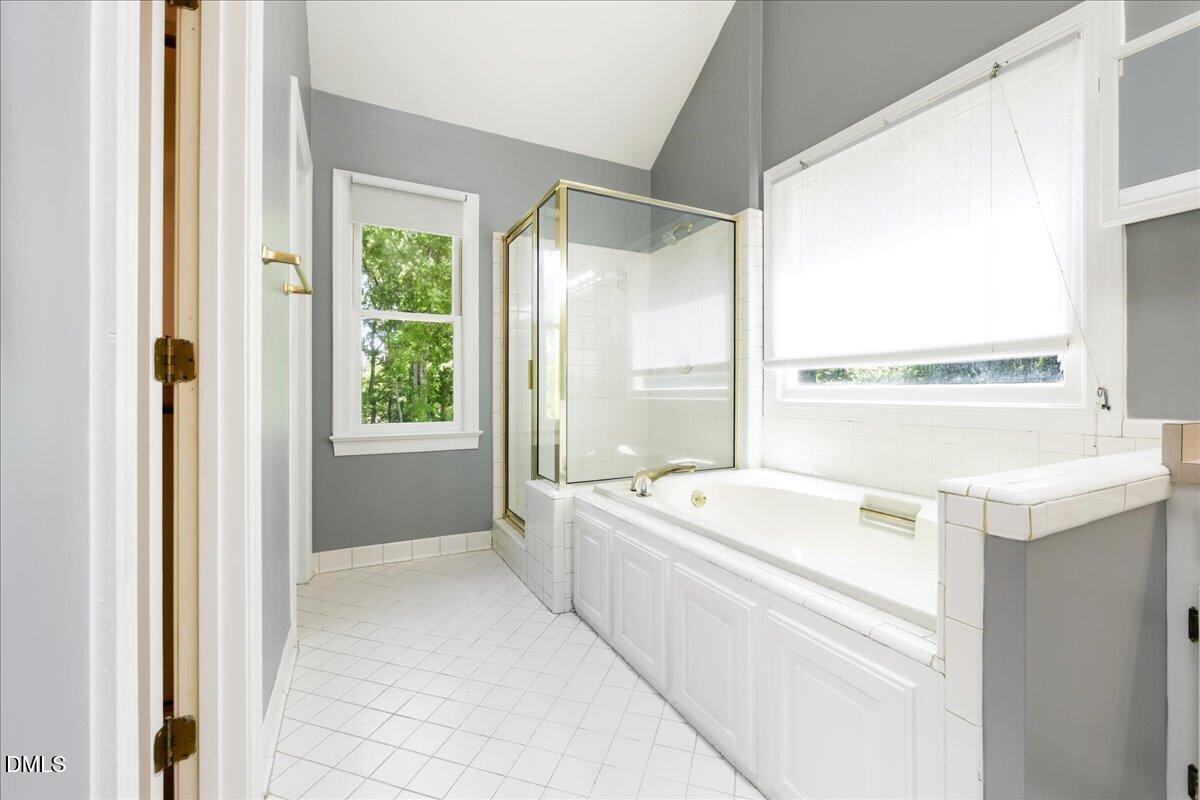 4121 Grove Ridge Drive Property Photo 32