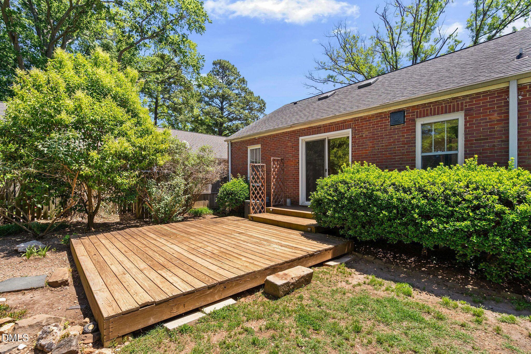 113 E Whitaker Mill Road Property Photo 26