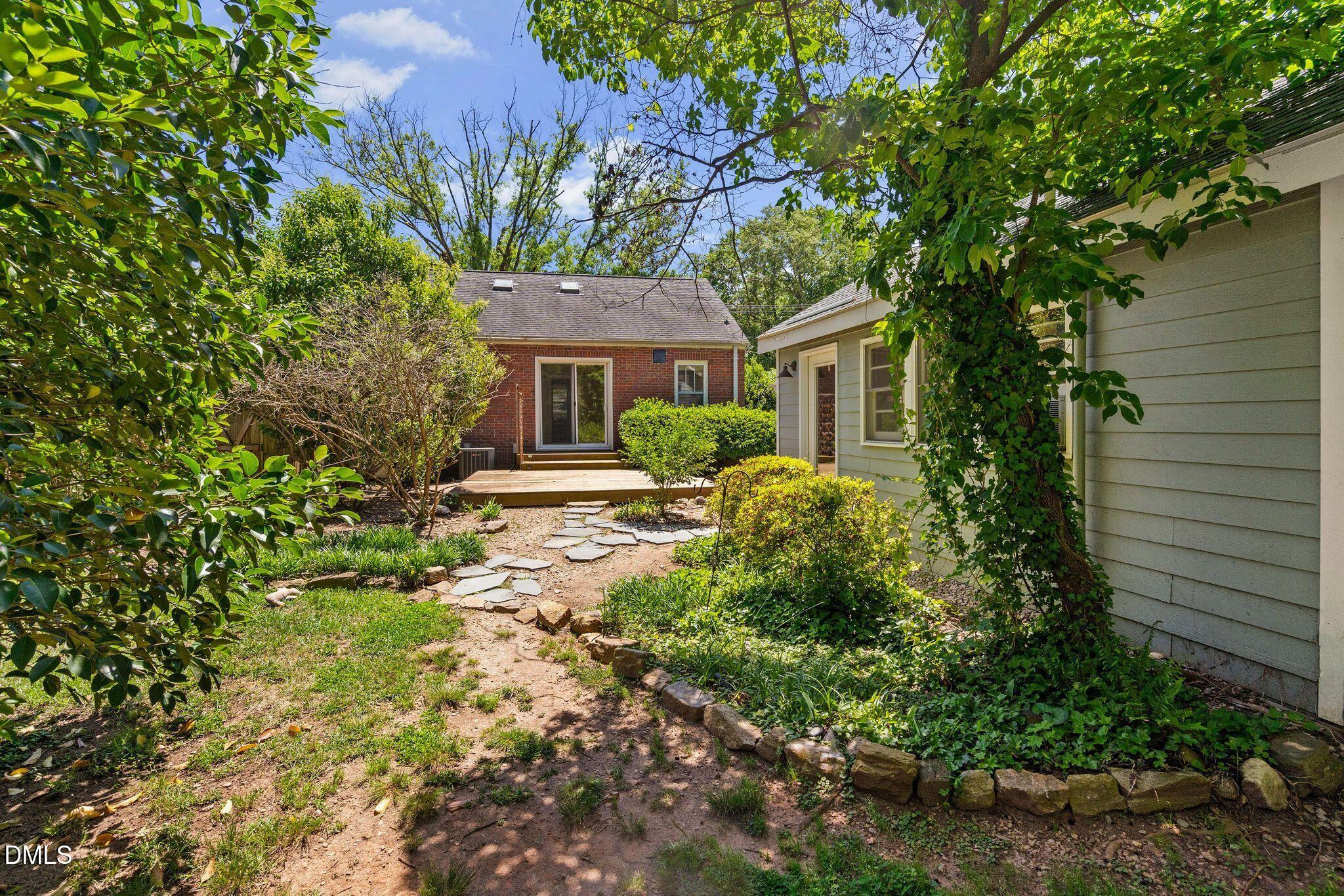 113 E Whitaker Mill Road Property Photo 38