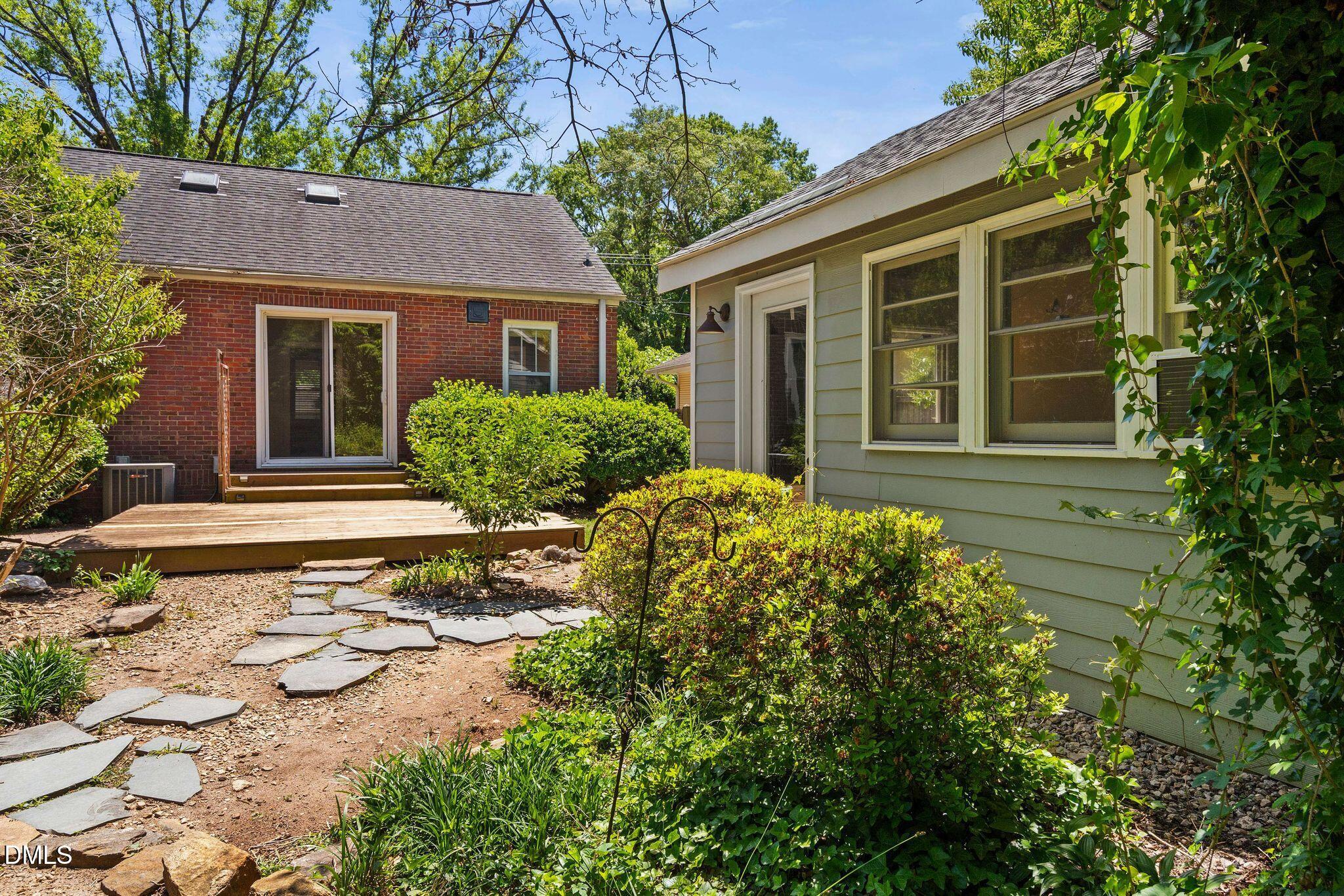 113 E Whitaker Mill Road Property Photo 39