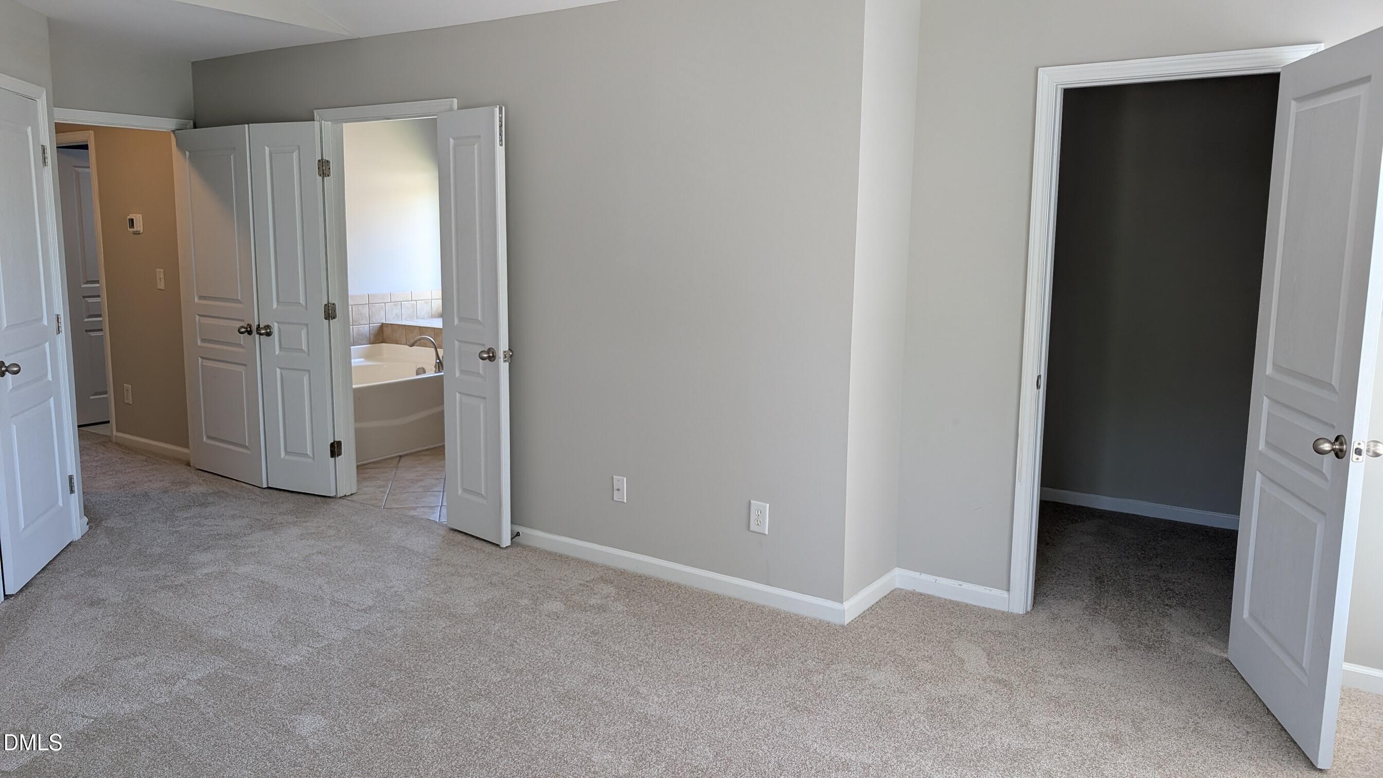 2003 Woodsdale Drive Property Photo 13