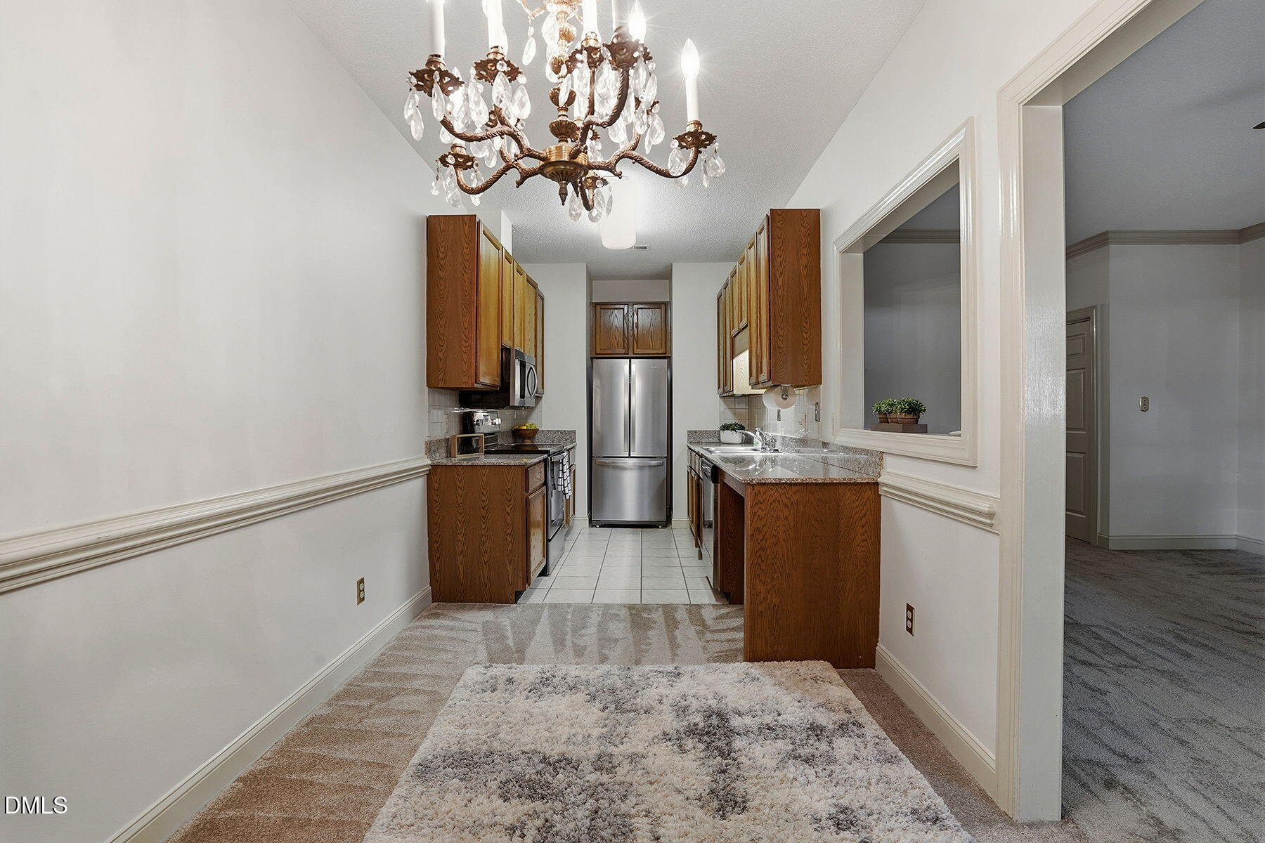 1210 Shadowbark Court Property Photo 14