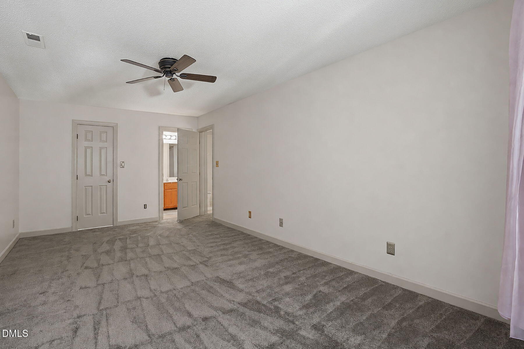 1210 Shadowbark Court Property Photo 21