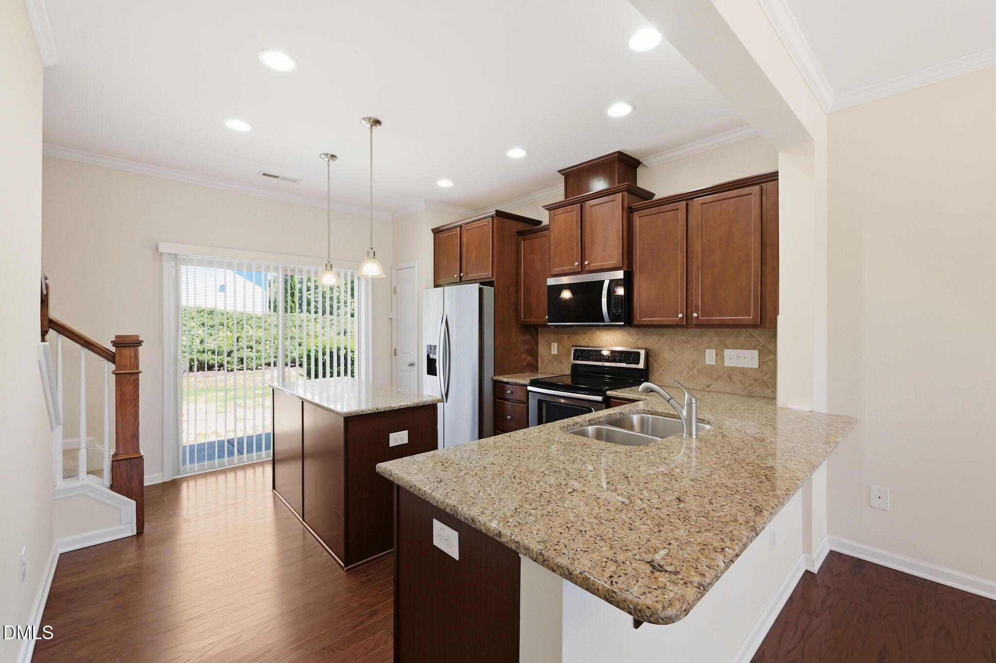 110 Mt Evans Drive Property Photo 11
