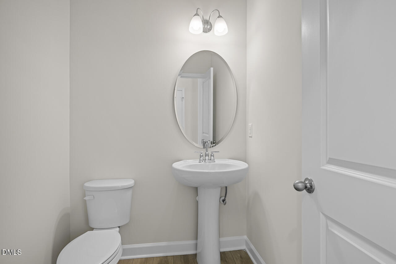 298 Gregory Village Drive Property Photo 3