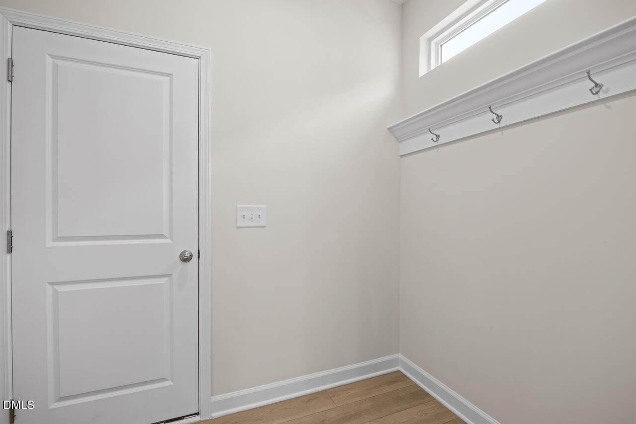 298 Gregory Village Drive Property Photo 11