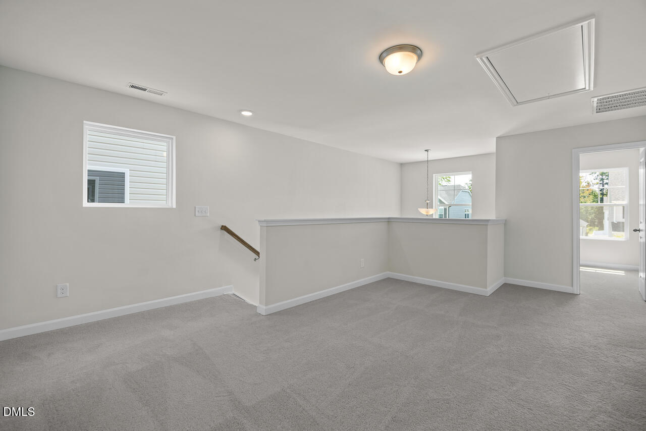 298 Gregory Village Drive Property Photo 13