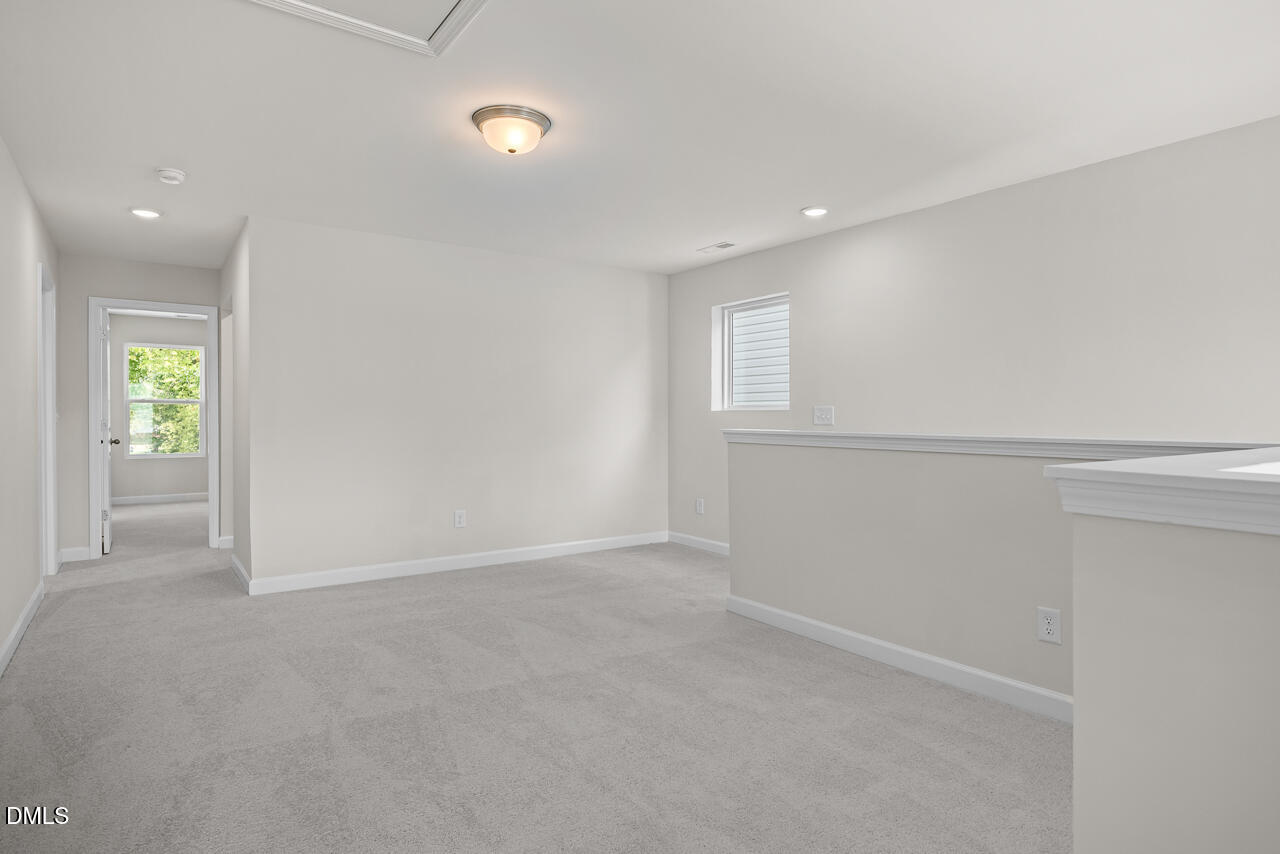 298 Gregory Village Drive Property Photo 14