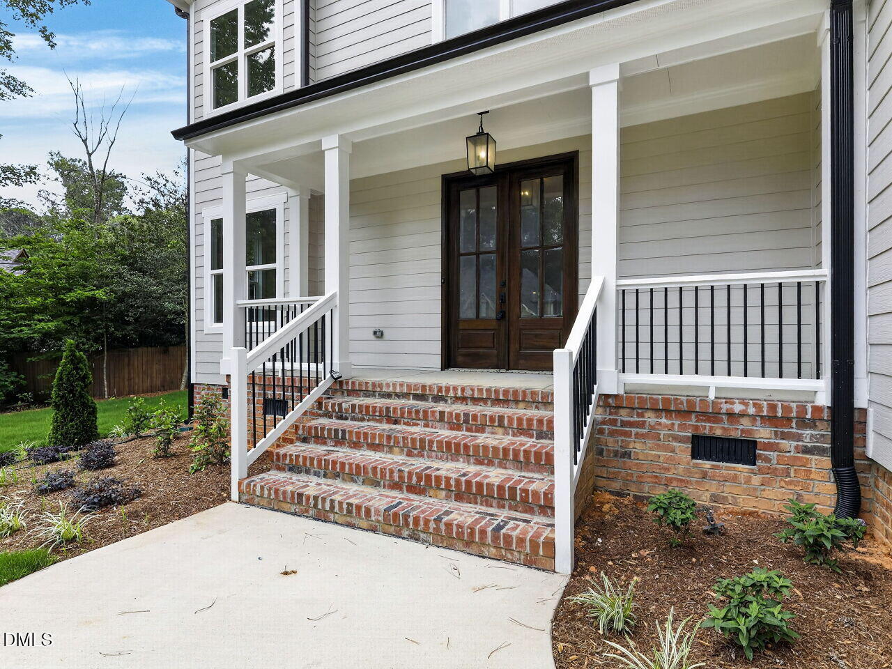 15029 Westerfield Road Property Photo 2