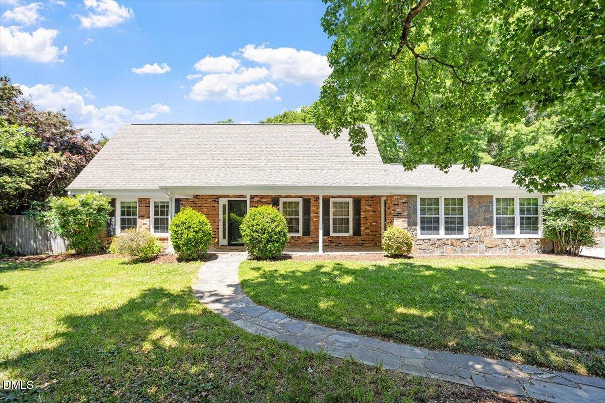 6204 Johnsdale Road Property Photo 1
