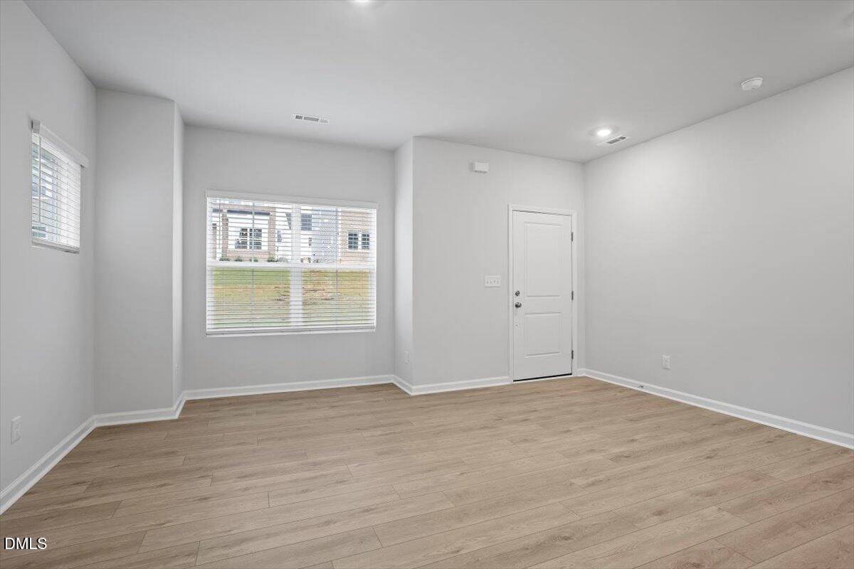 124 Blue Melody Avenue 268 Property Photo 5