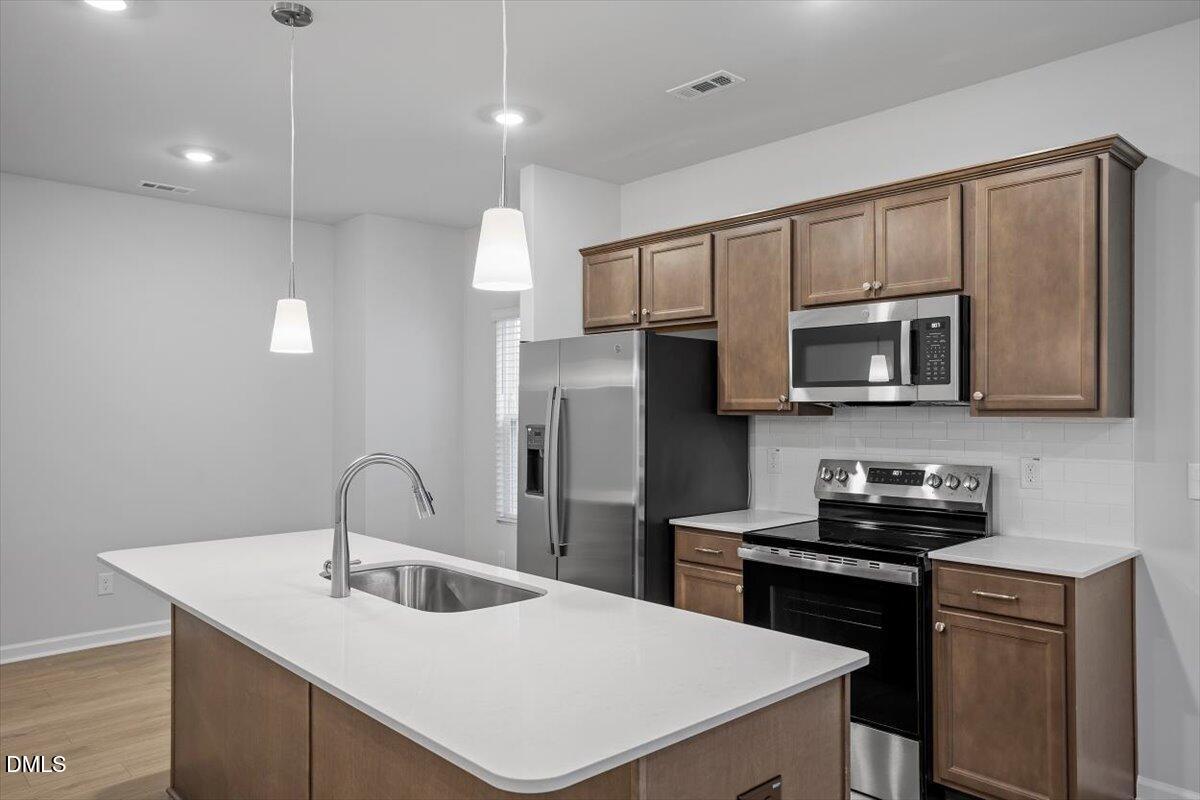124 Blue Melody Avenue 268 Property Photo 6