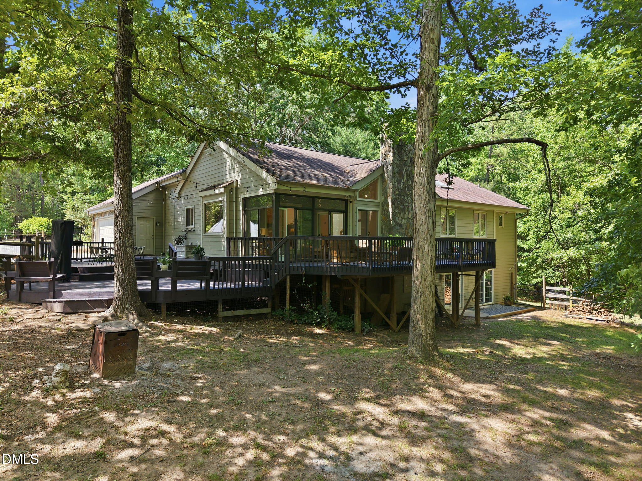 215 E Deer Run Property Photo 49